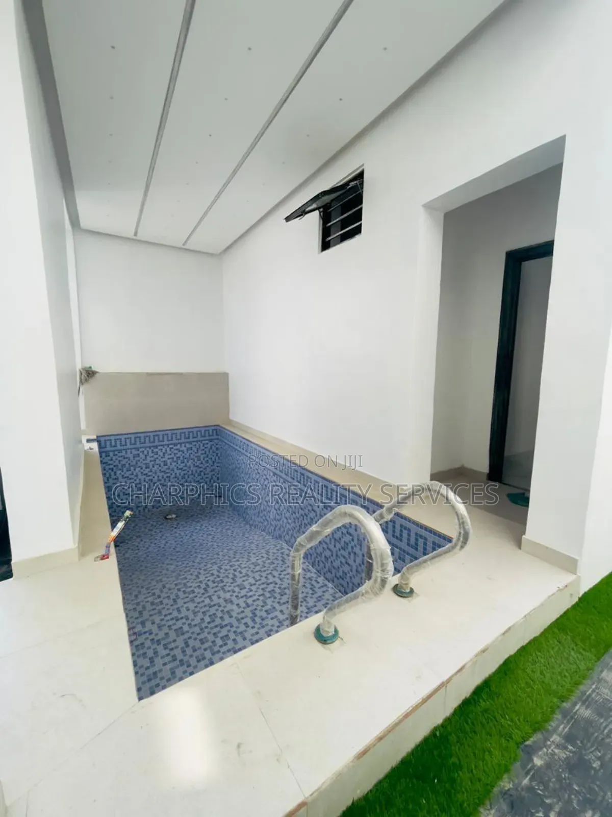 5bdrm Duplex in Ajah for sale