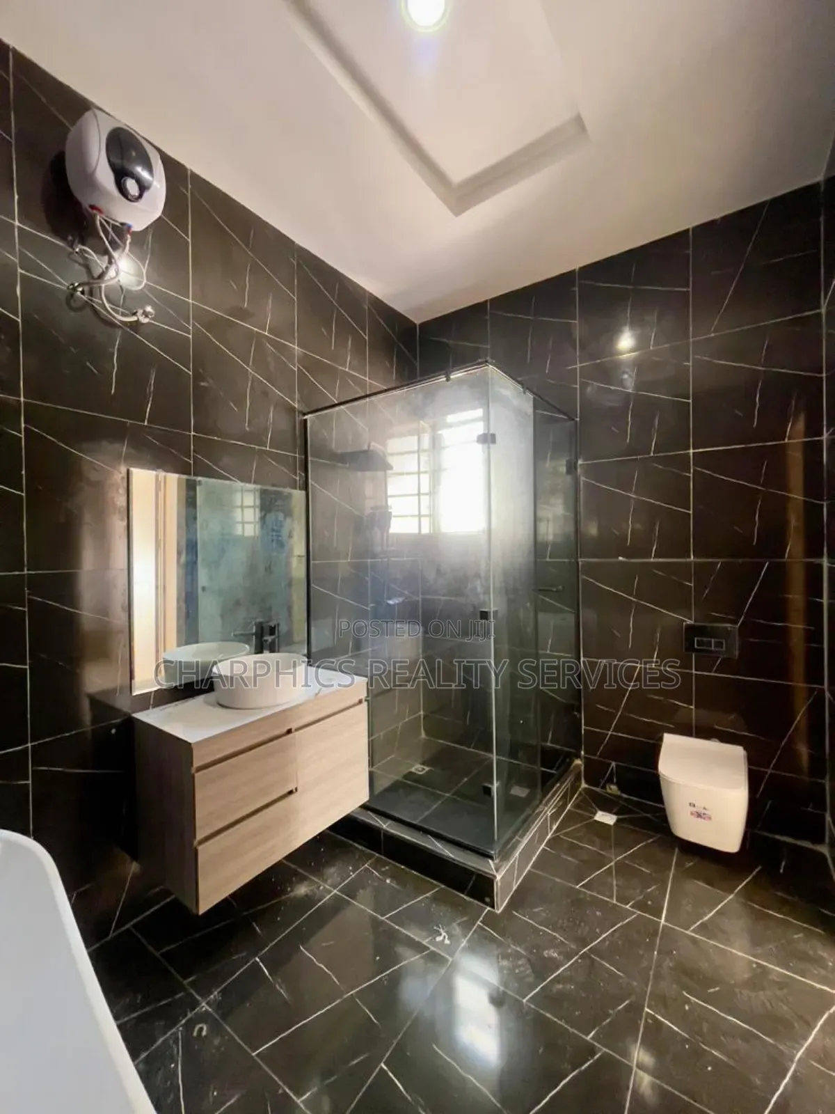 5bdrm Duplex in Ajah for sale