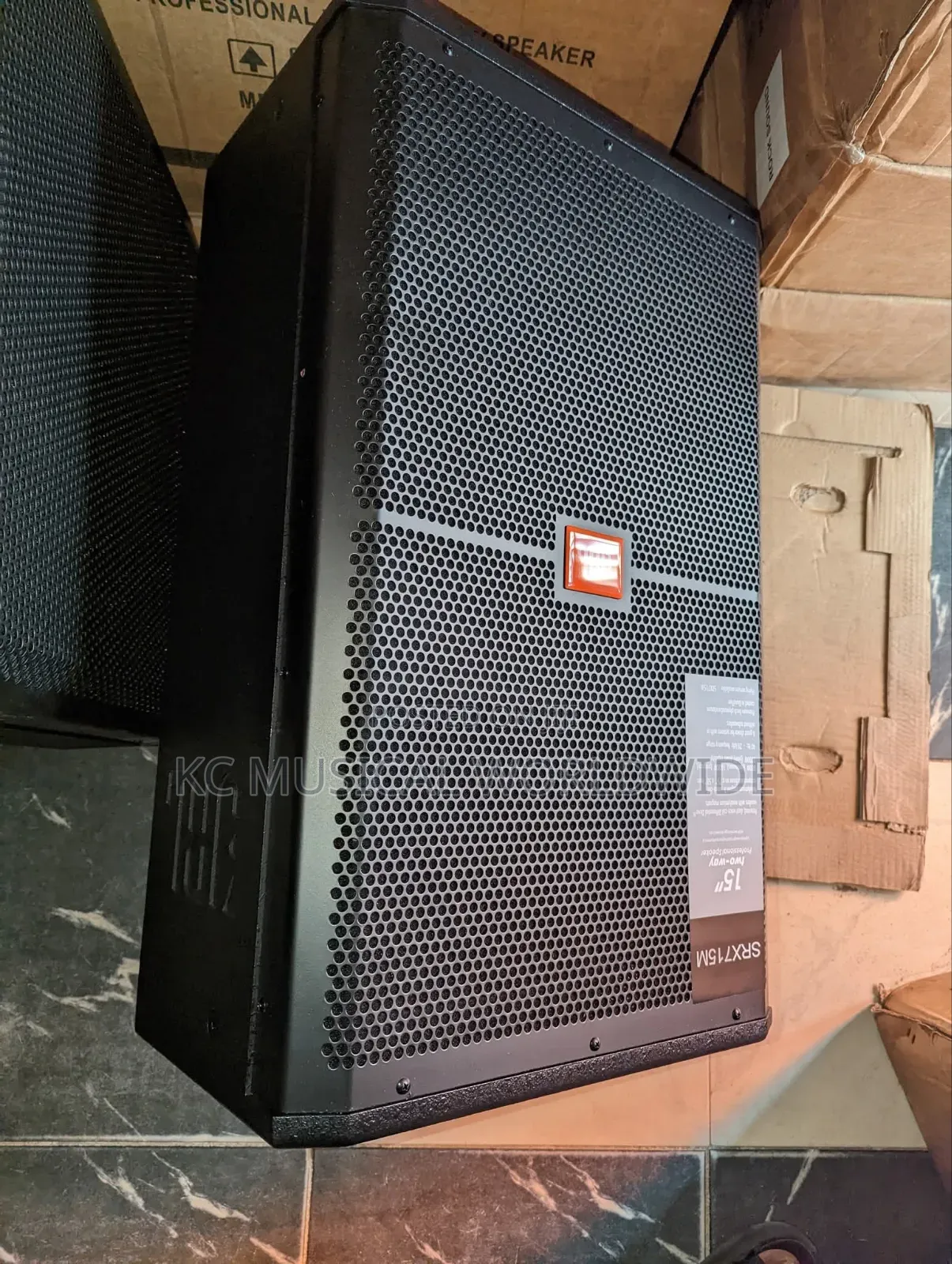 JBL Monitor Speaker Sr715
