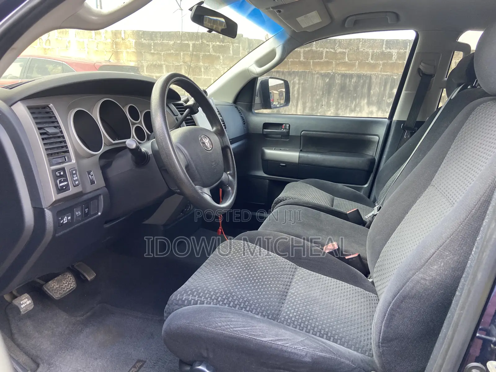 Toyota Tundra CrewMax 4x4 Limited 2010 Blue
