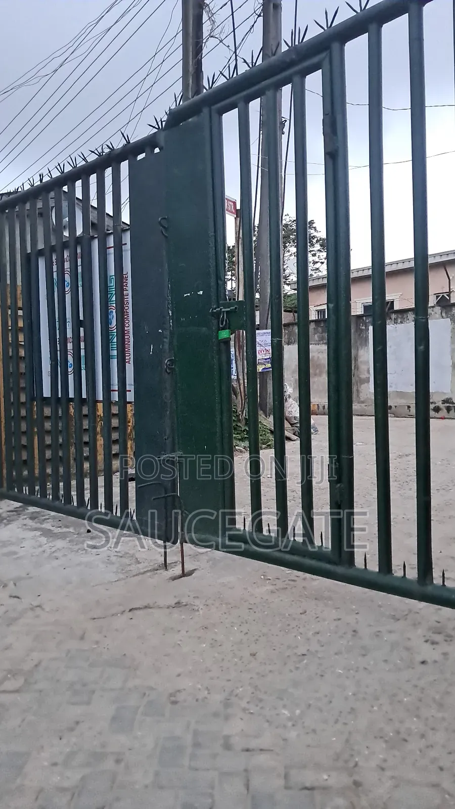1bdrm Apartment in Olasulonye Ijegun, Satellite Town for rent