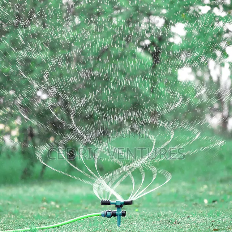 360°Automatic Rotating Adjustable Lawn/ Garden Sprinklers
