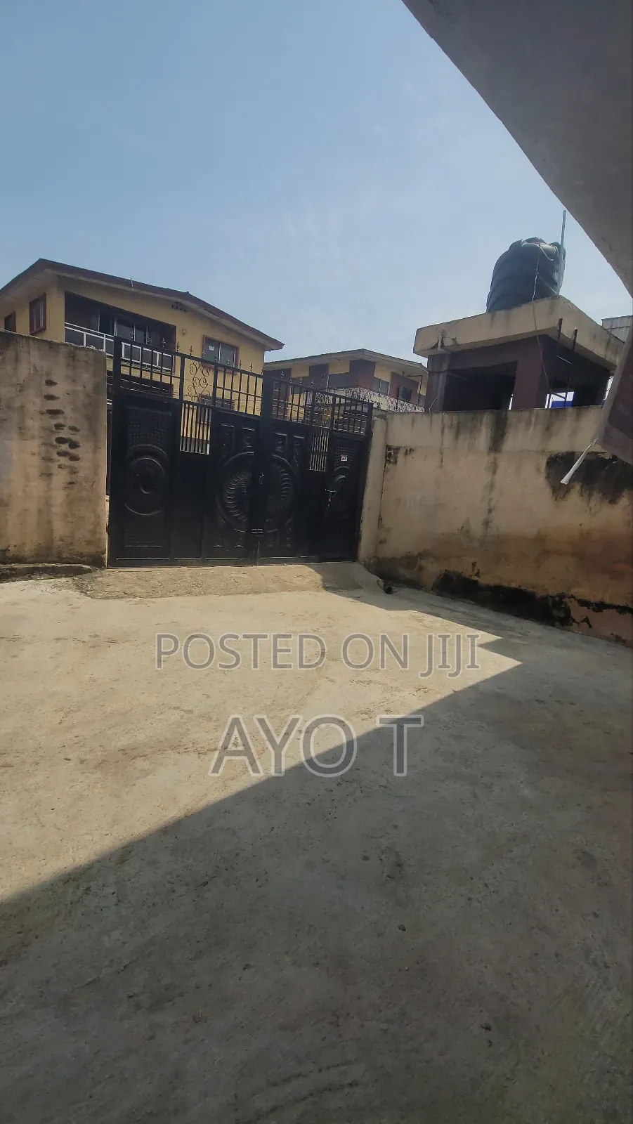 Studio Apartment in Bariga for rent