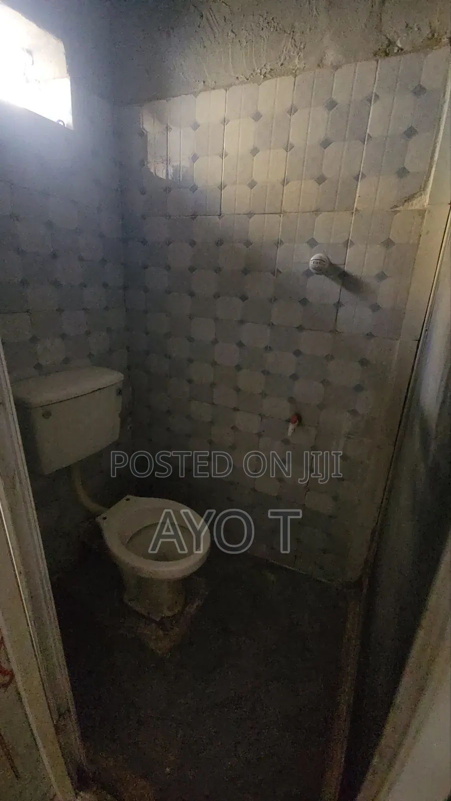 Studio Apartment in Bariga for rent