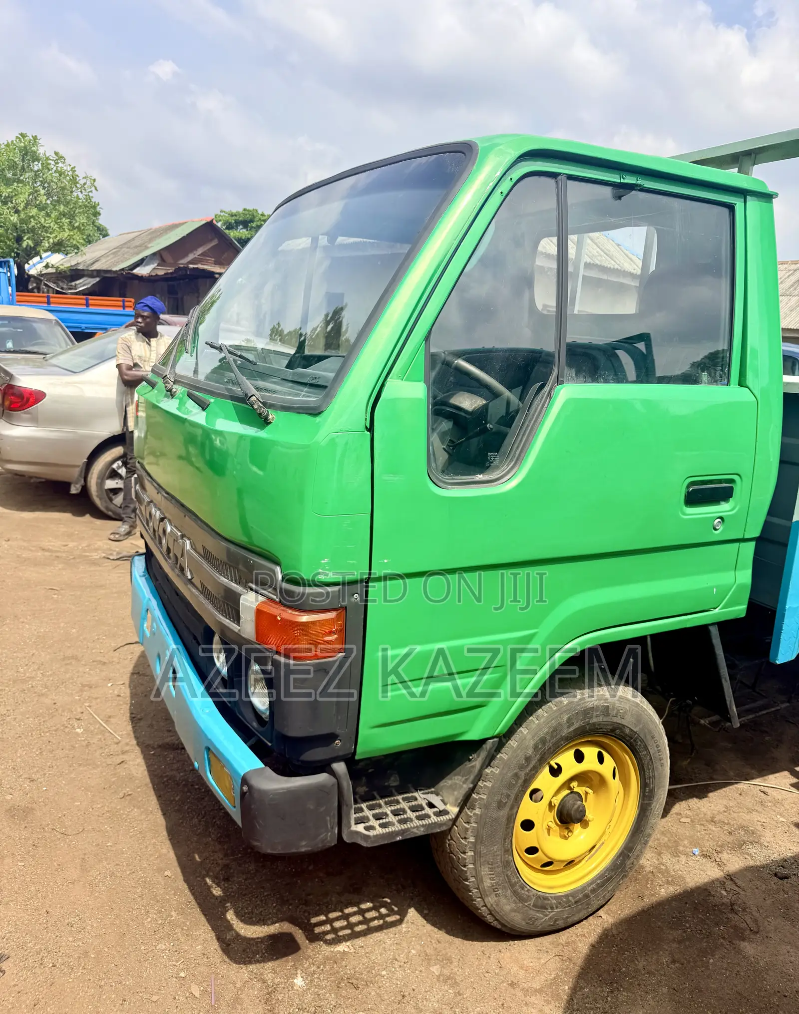 Toyota Dyna 150 Old Model Singapore