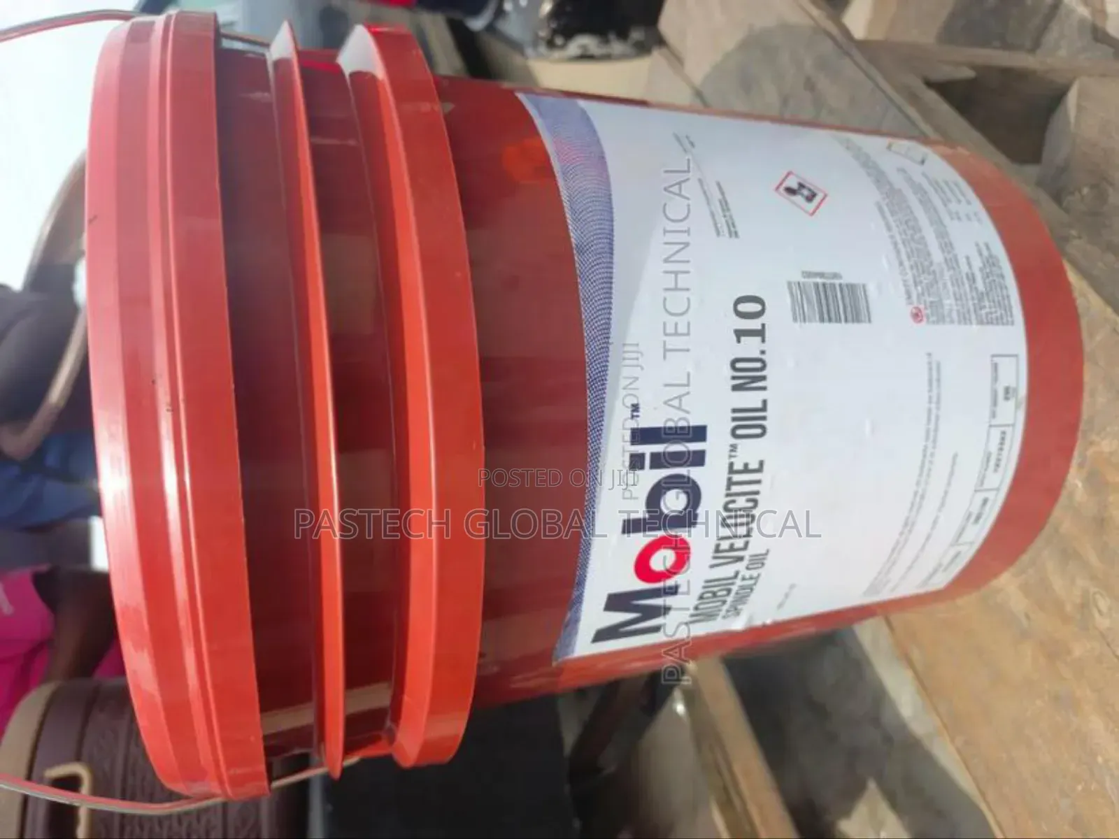 20l of Mobil Velocite Oil No. 10