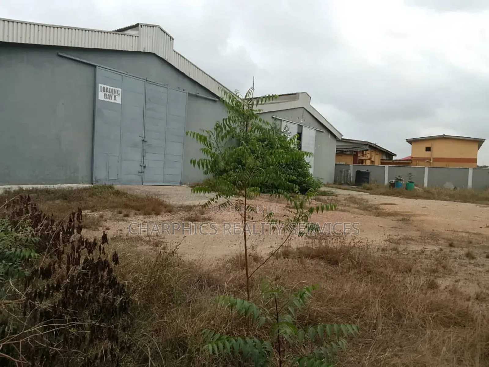 Warehouse, 1800sqm Along Oshodi Apapa Express