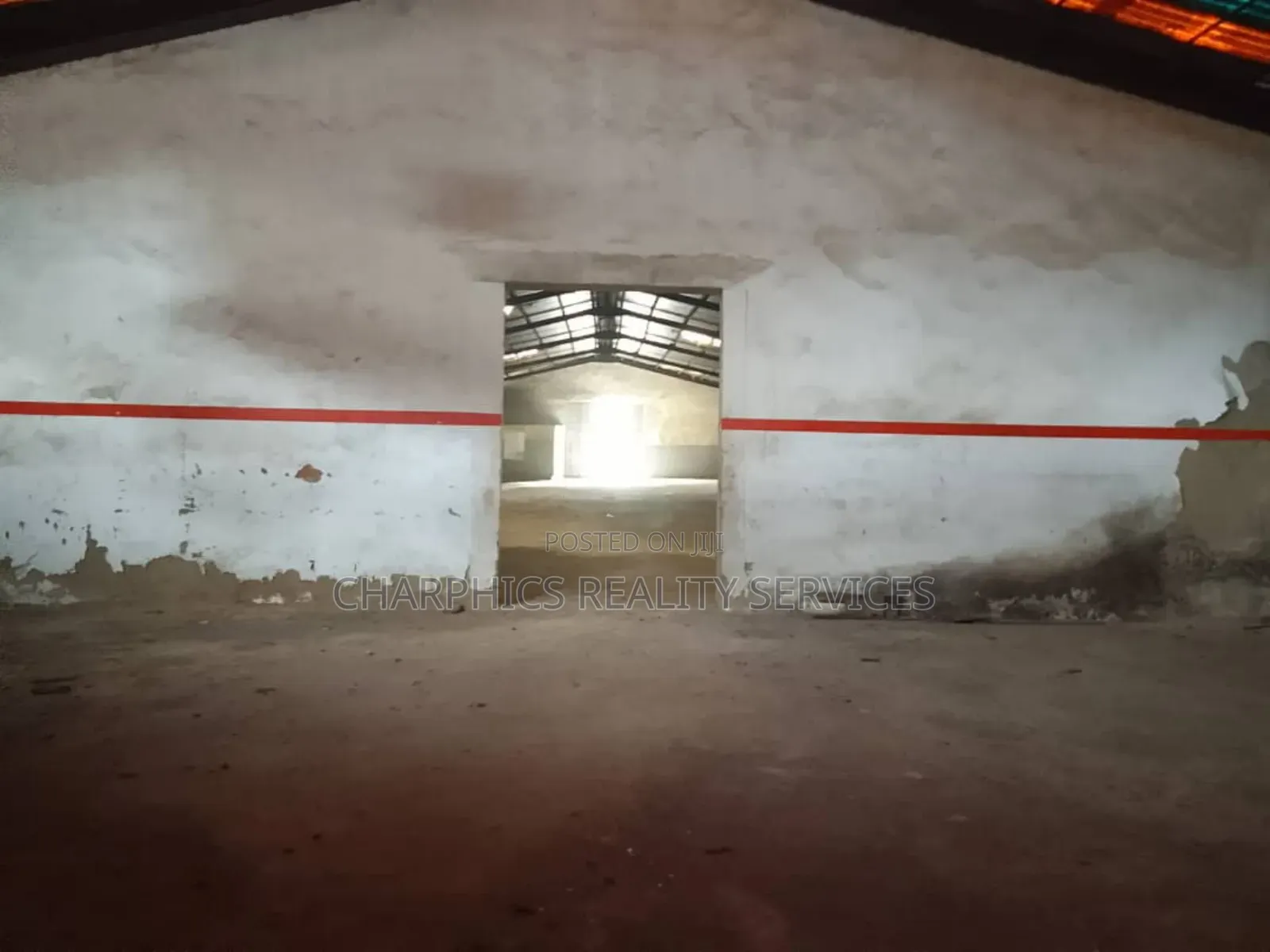 Warehouse, 1800sqm Along Oshodi Apapa Express