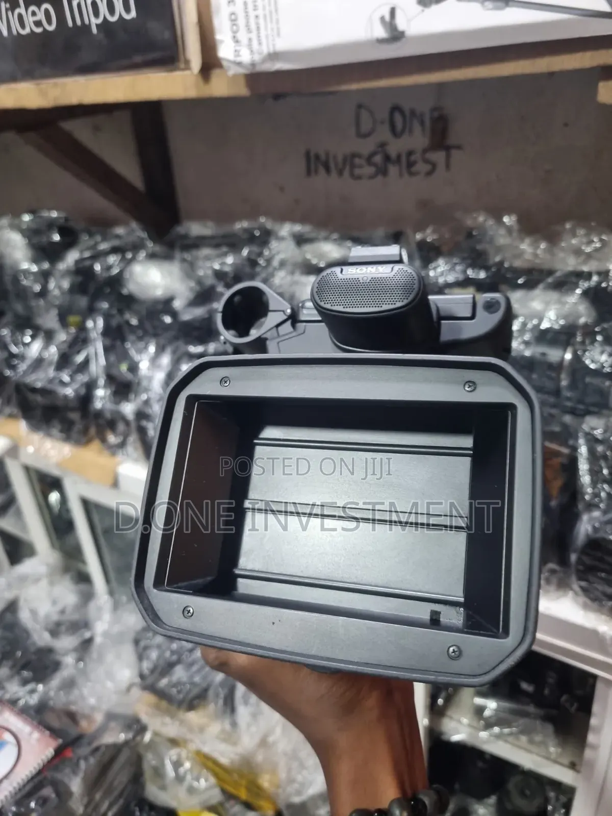 Uk Used Sony Z5 Video Camera for Live Streaming.