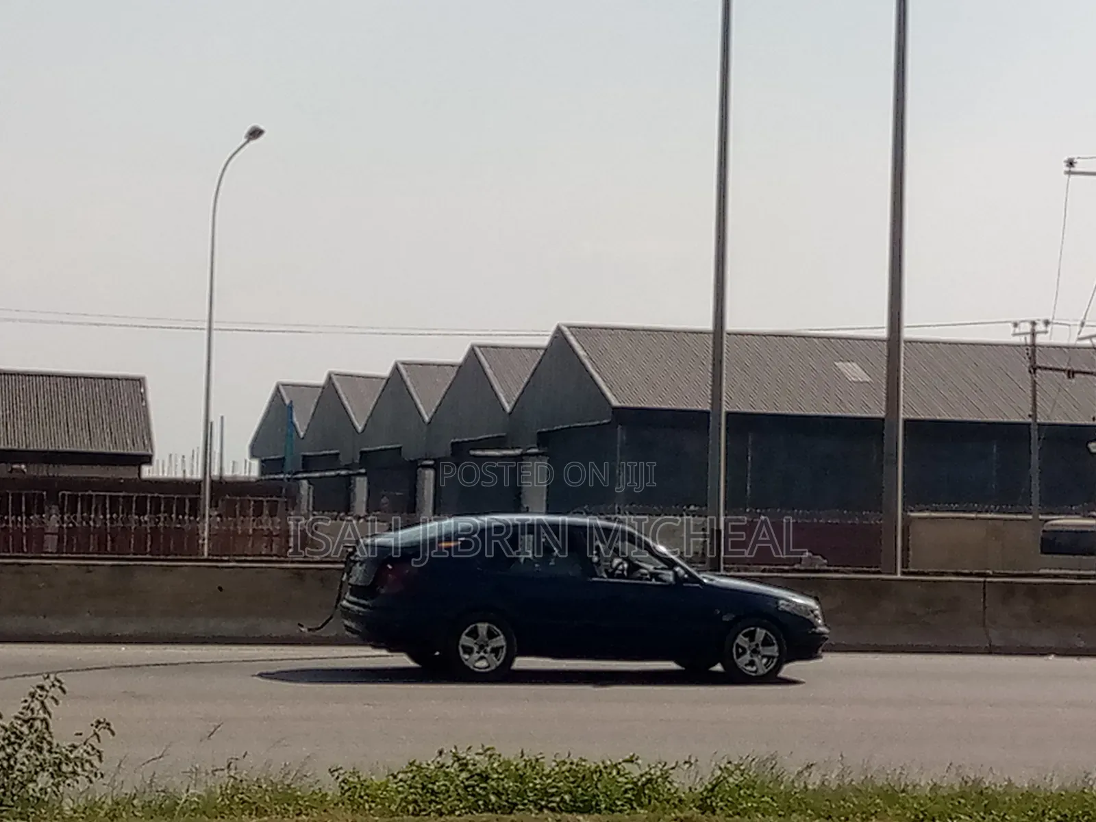 Newly Built Warehouse Along Kubwa Express for Rent.