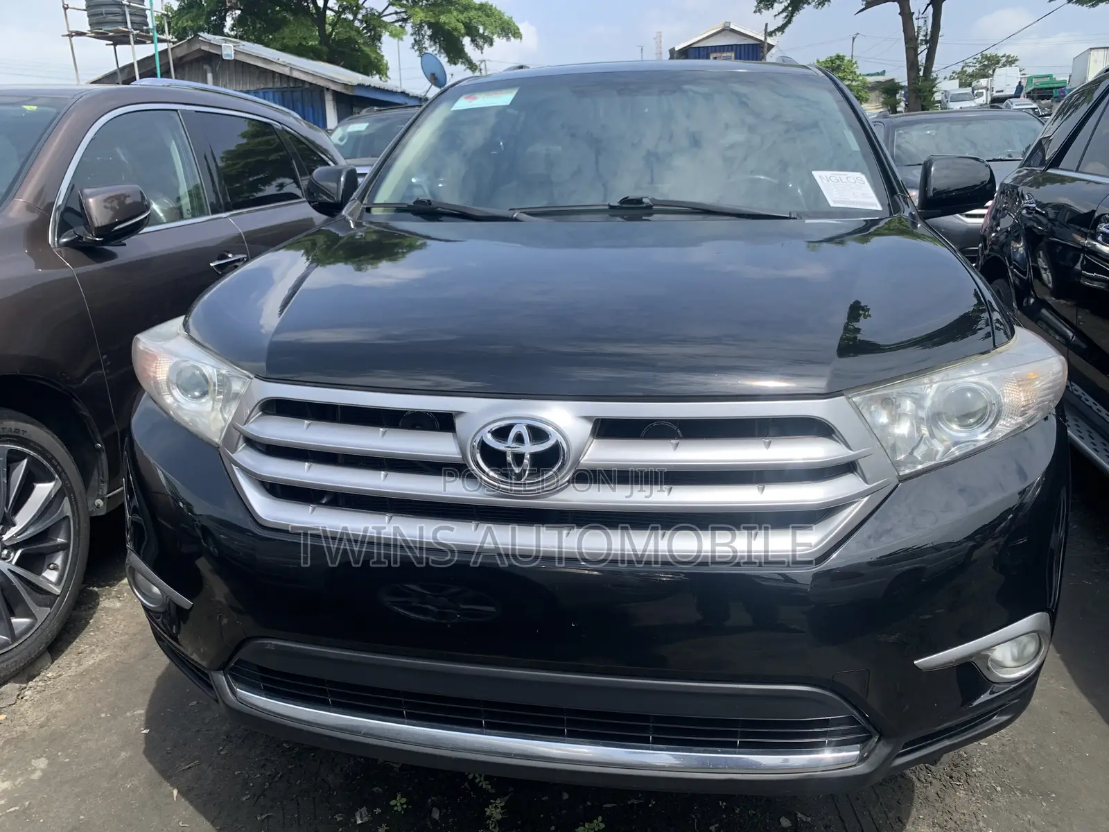 Toyota Highlander Limited 2012 Black