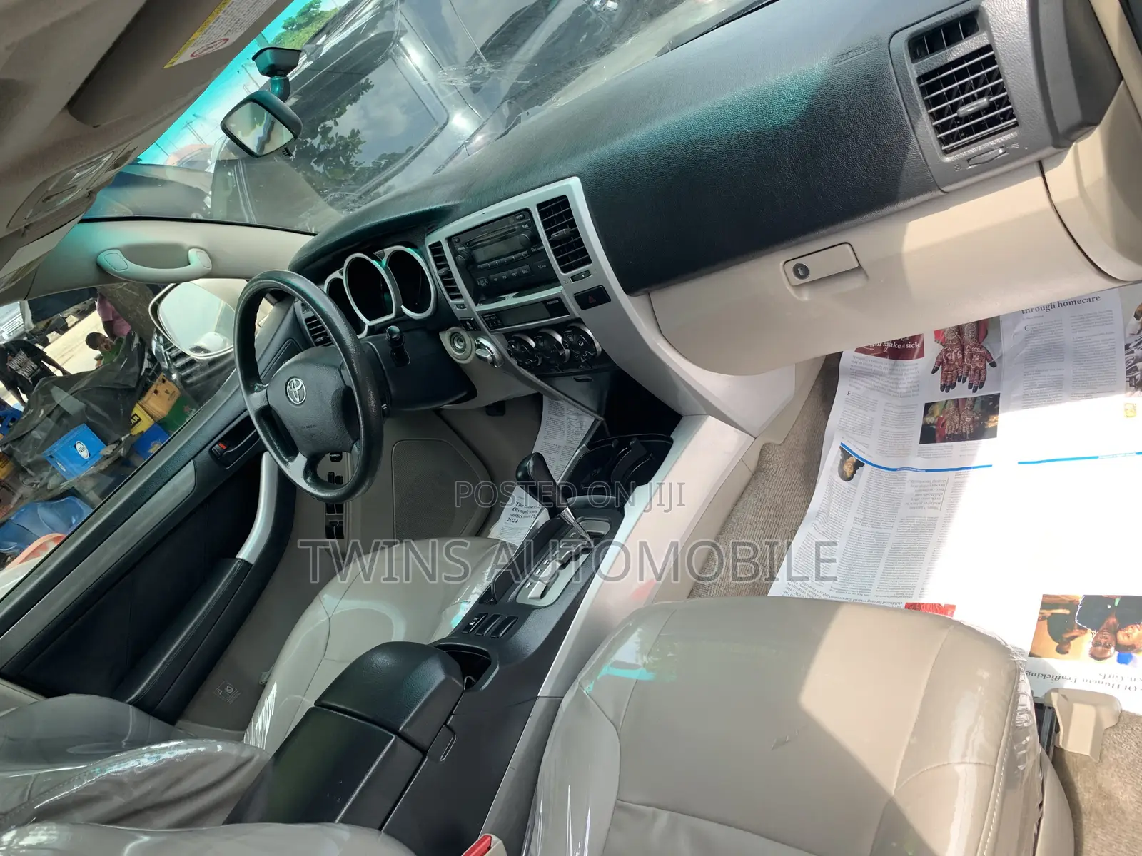 Toyota 4-Runner Limited V6 4x4 2005 Gold