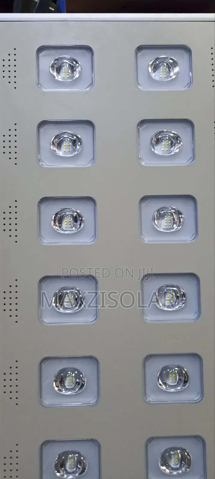 100watts Wakatek All In One Solar Street Light
