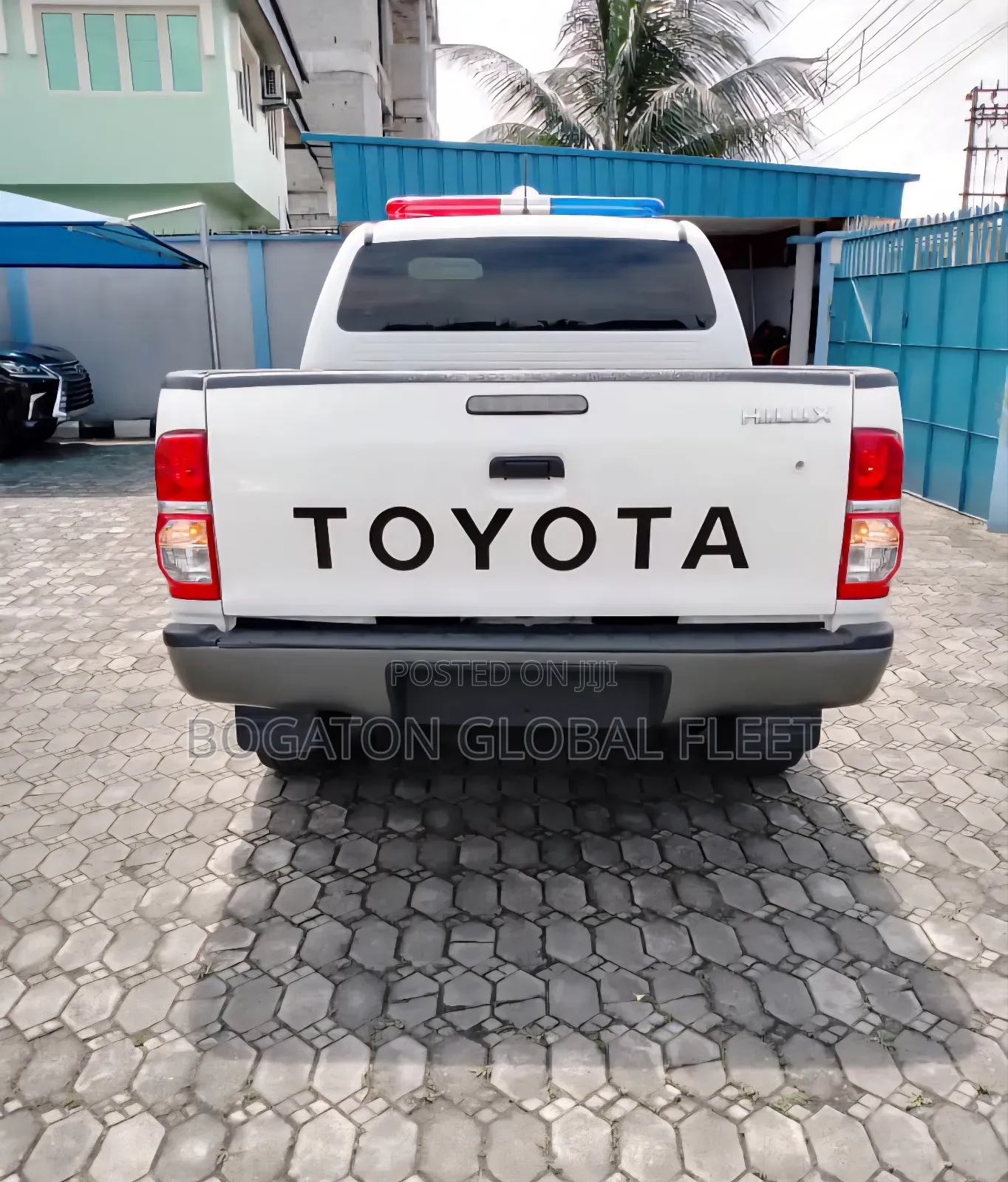 Toyota Hilux Rental