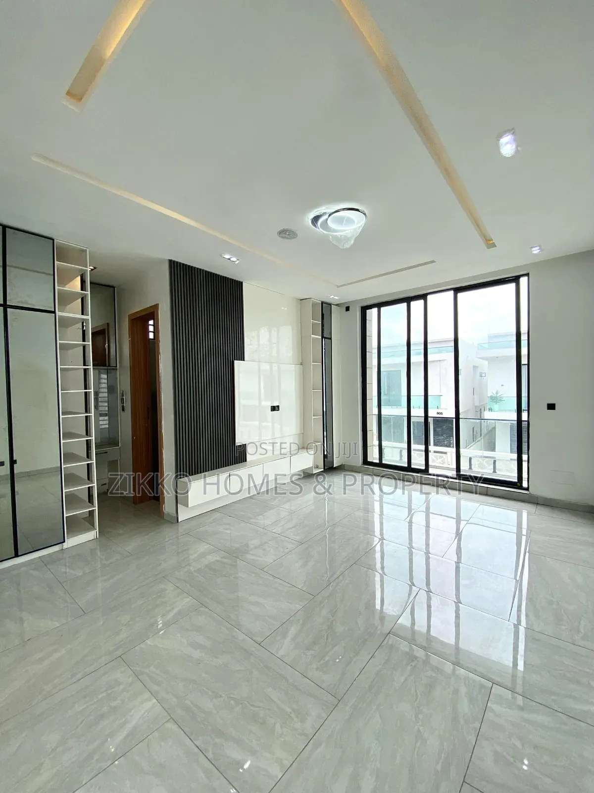 4bdrm Duplex in Orchid Road, Lekki for sale