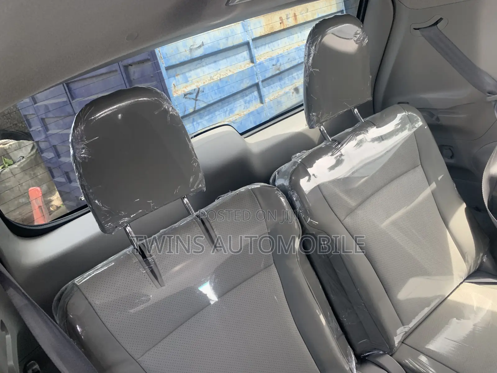 Toyota Highlander Limited 3.5l 4WD 2013 Gray