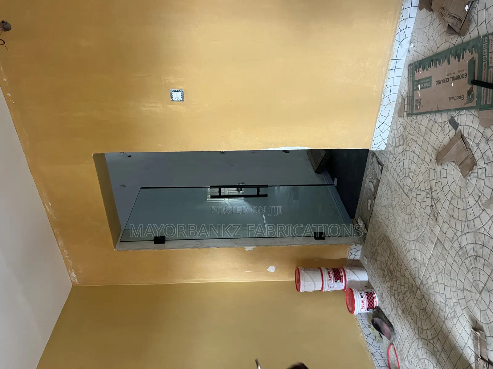 Frameless Entrance Door