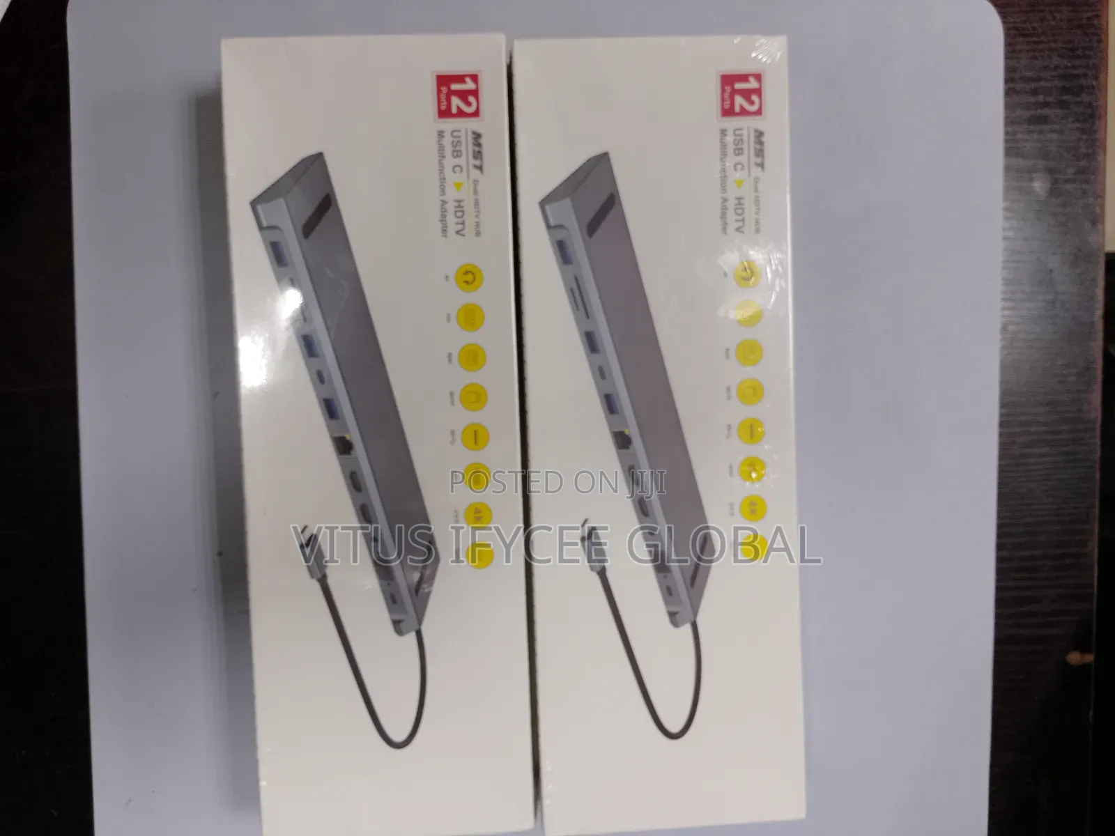 Usb Type C to HDTV Multifunction Docking Station 12 in 1
