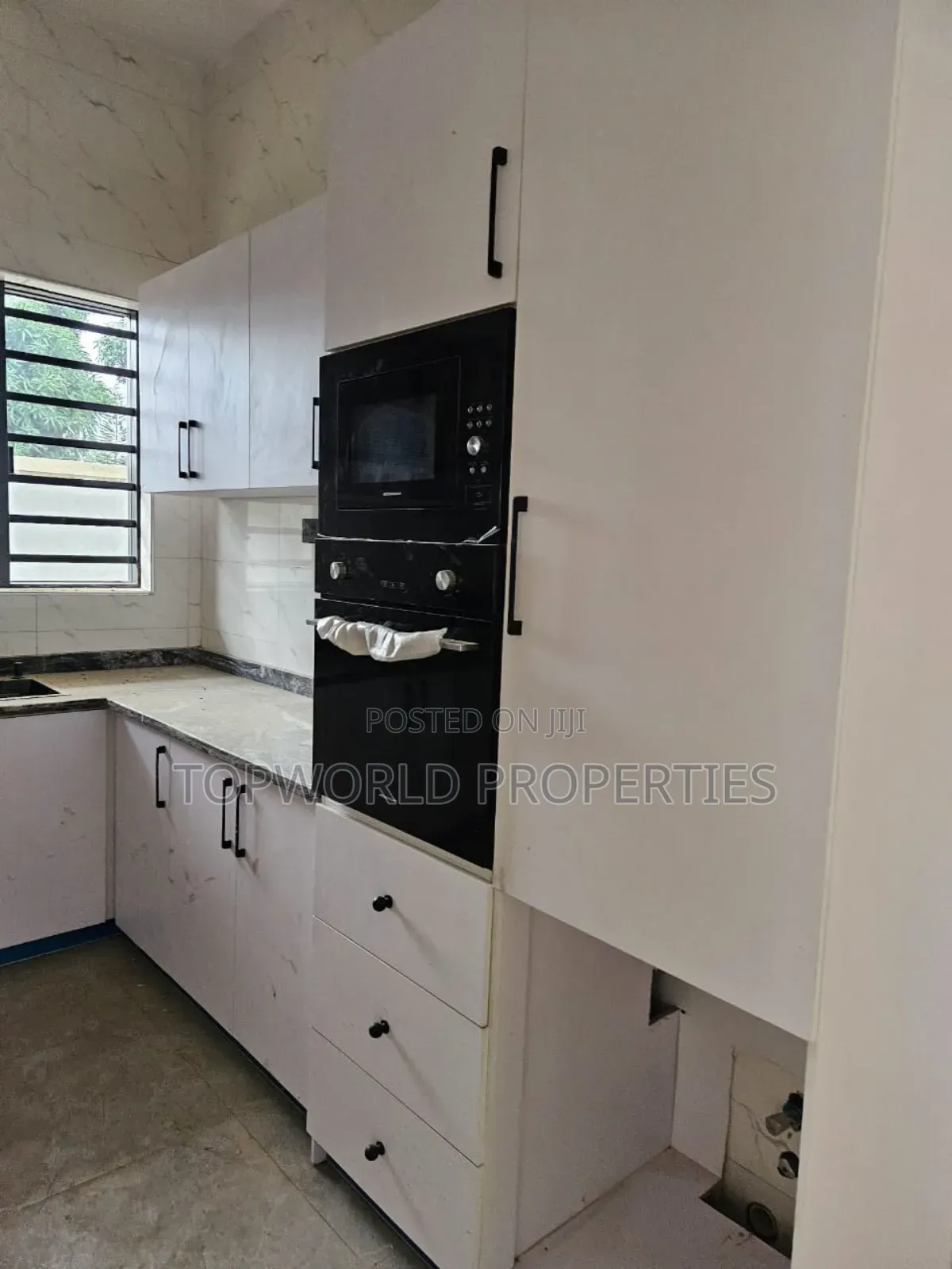4bdrm Duplex in Ikeja Gra for sale