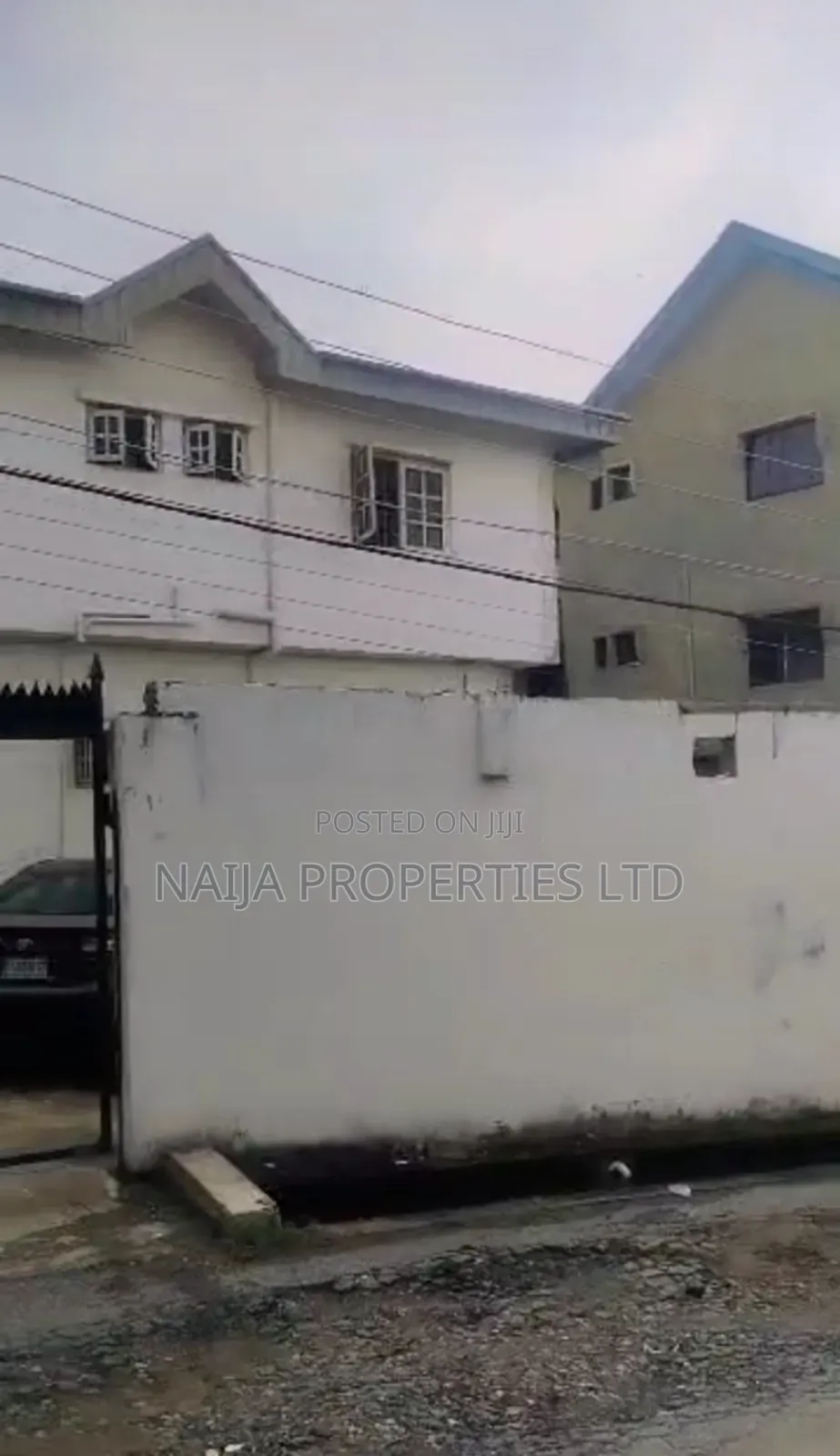 3bdrm Block of Flats in Magodo Phase 2 for sale