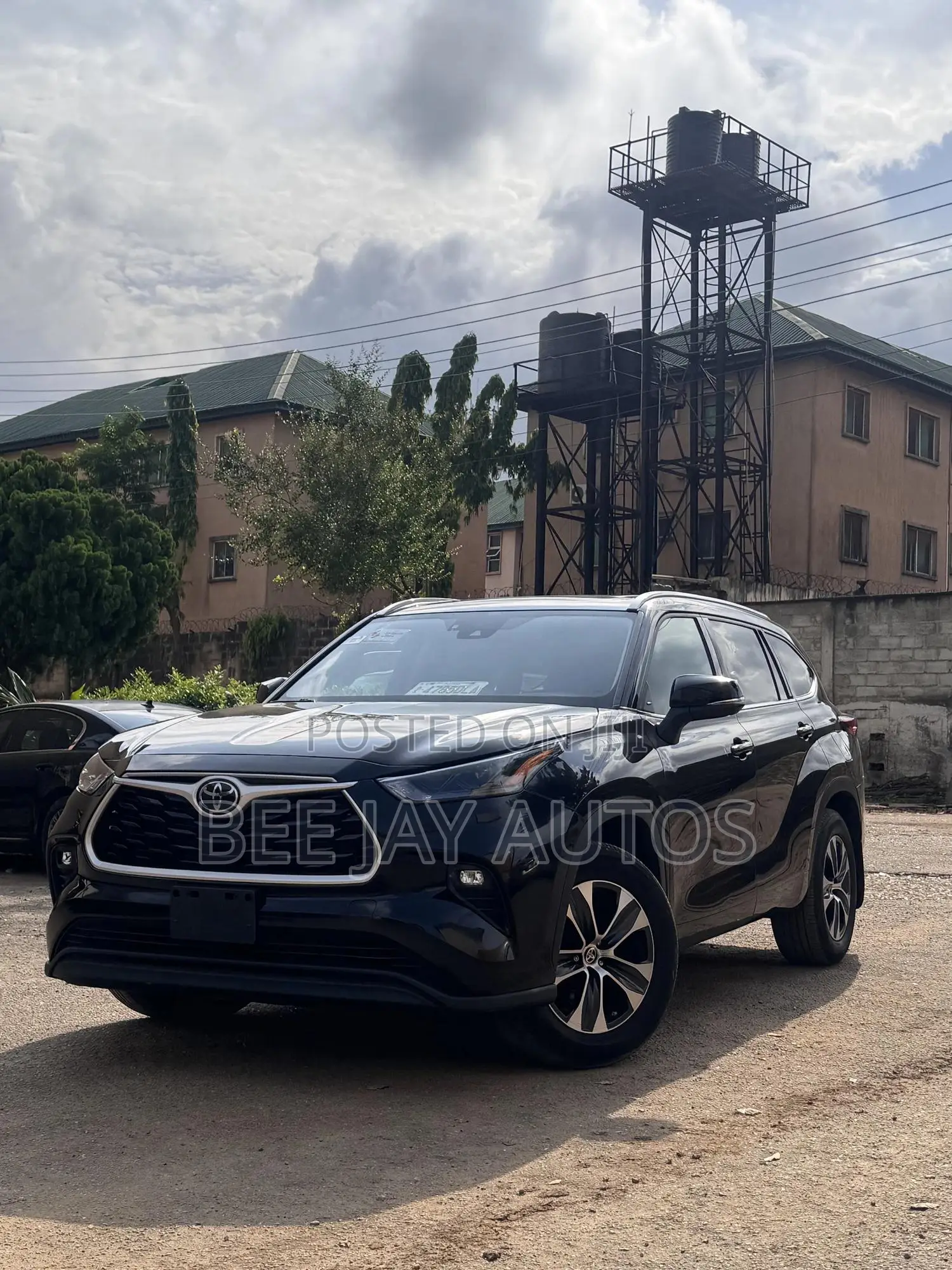 Toyota Highlander XLE 2022 Black