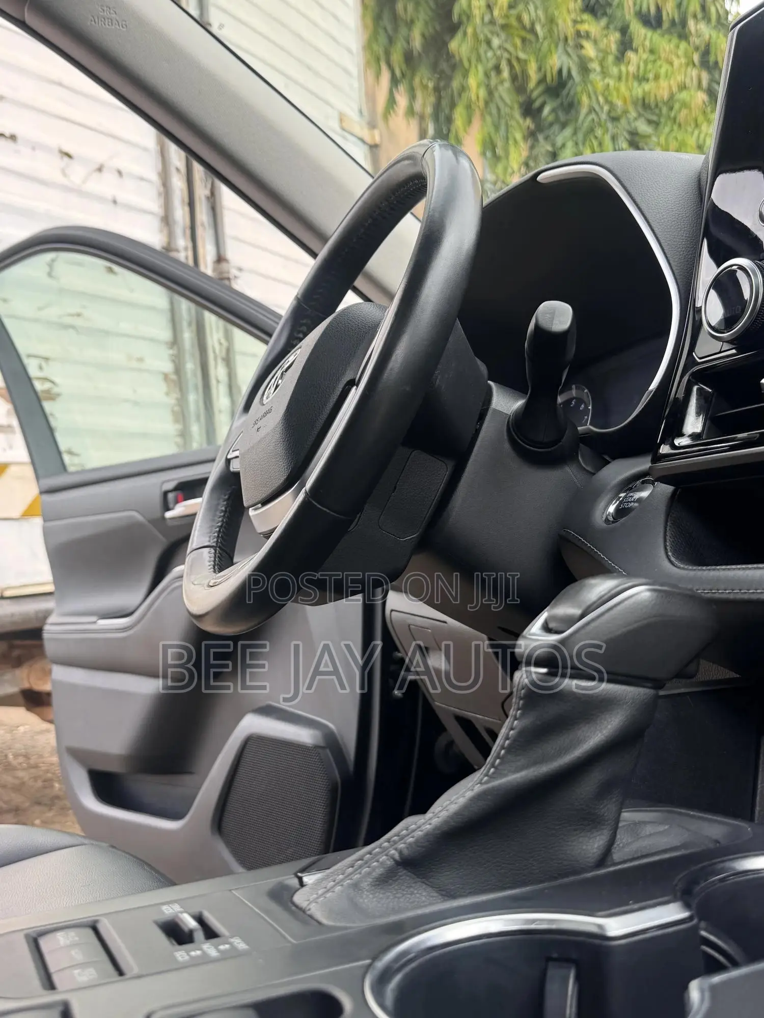Toyota Highlander XLE 2022 Black
