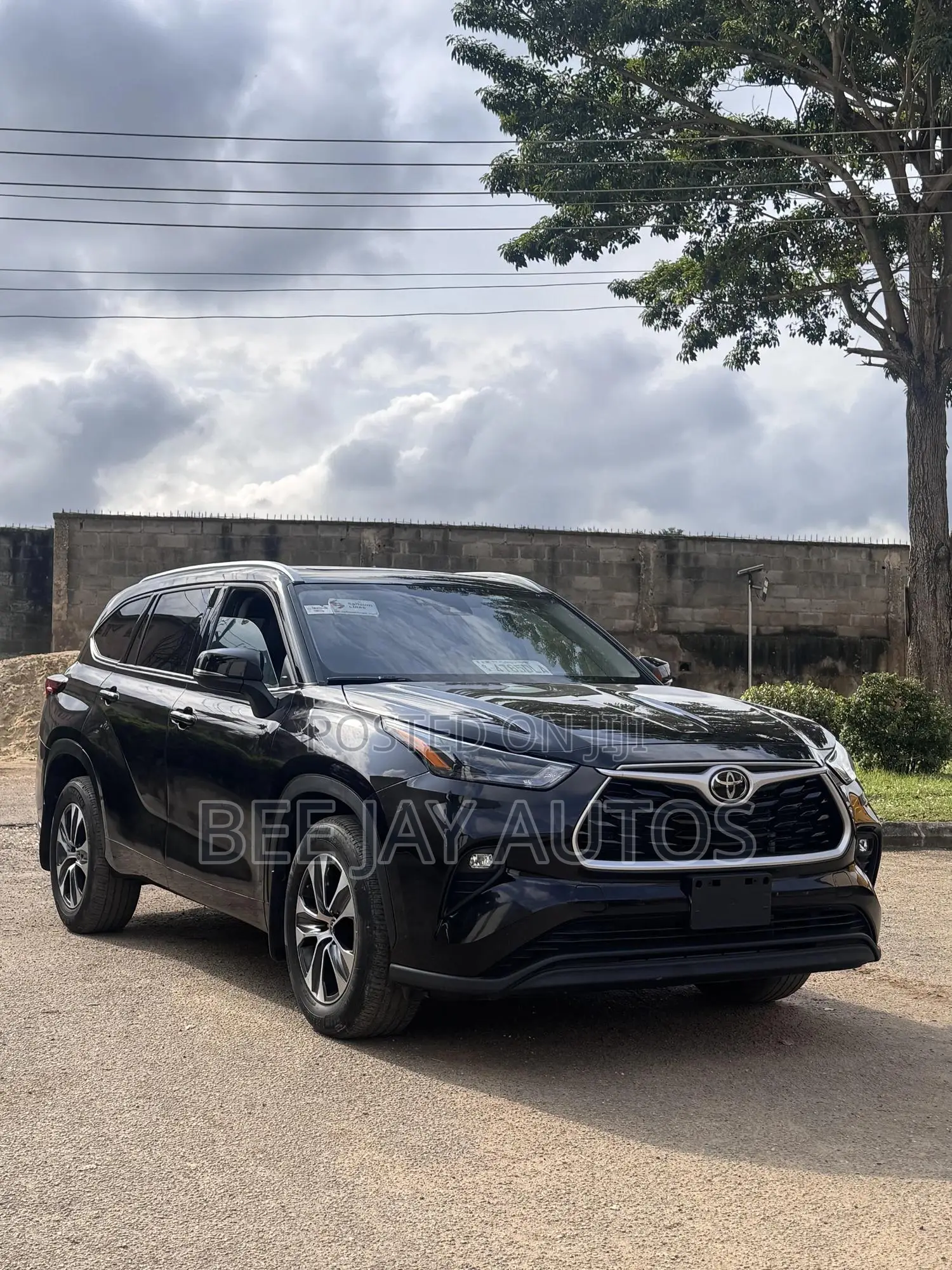 Toyota Highlander XLE 2022 Black