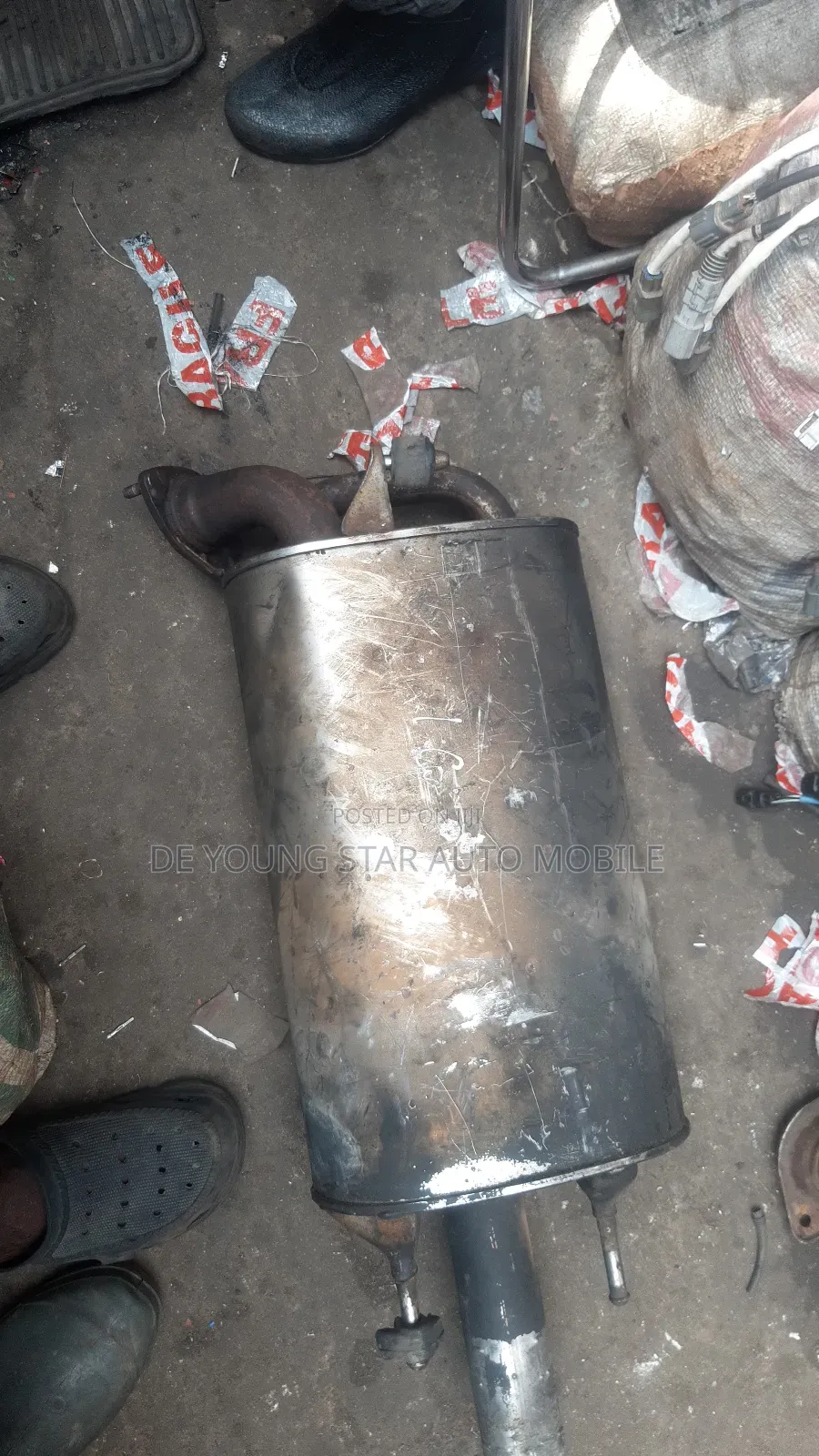 Back Exhaust Port for Toyota Camry 2005 Model