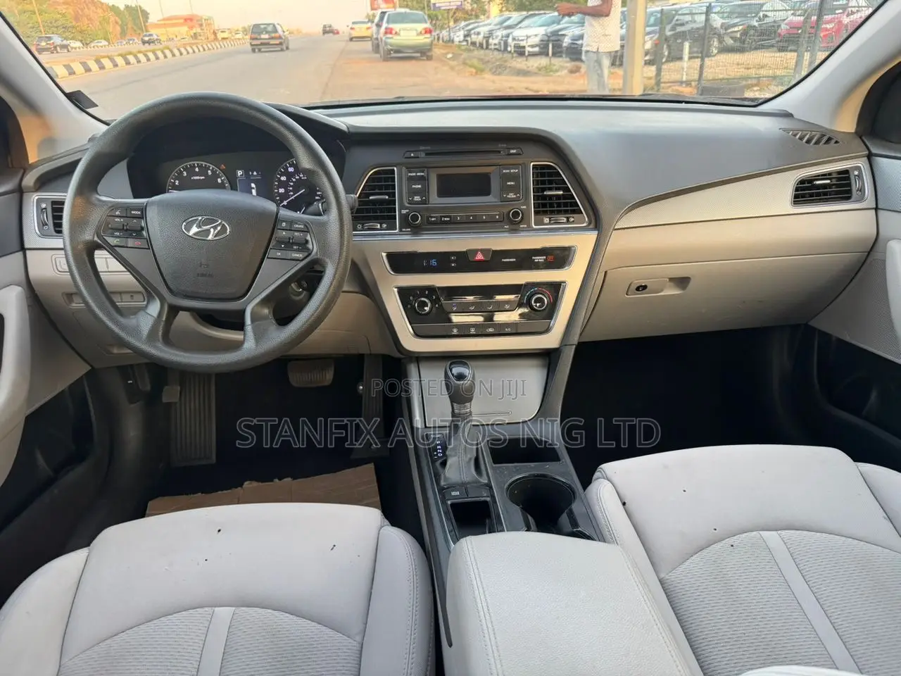 Hyundai Sonata SE 4dr Sedan (2.4L 4cyl 6A) 2015 Red