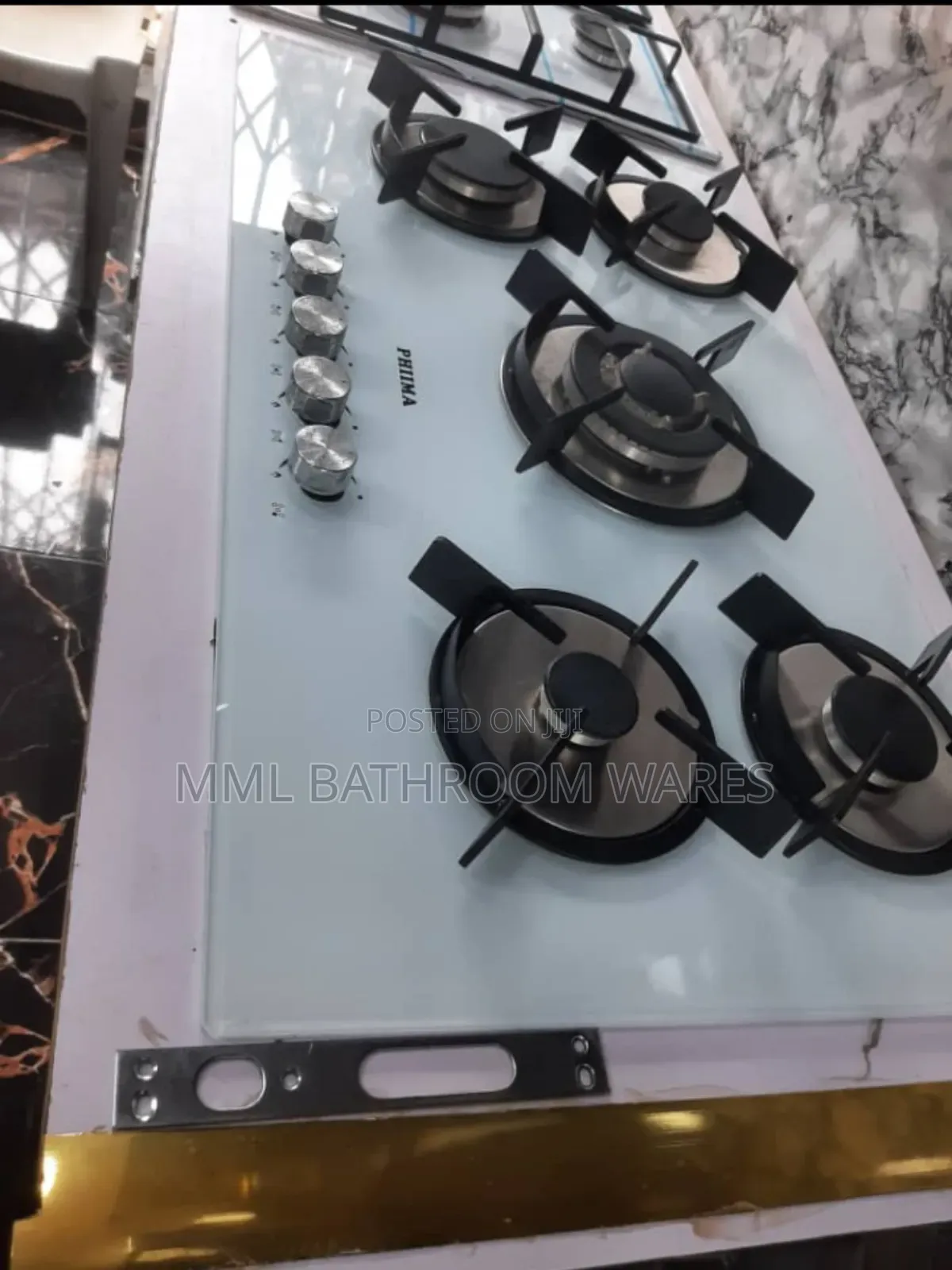 Built in White 5 Burner Gas Cooker