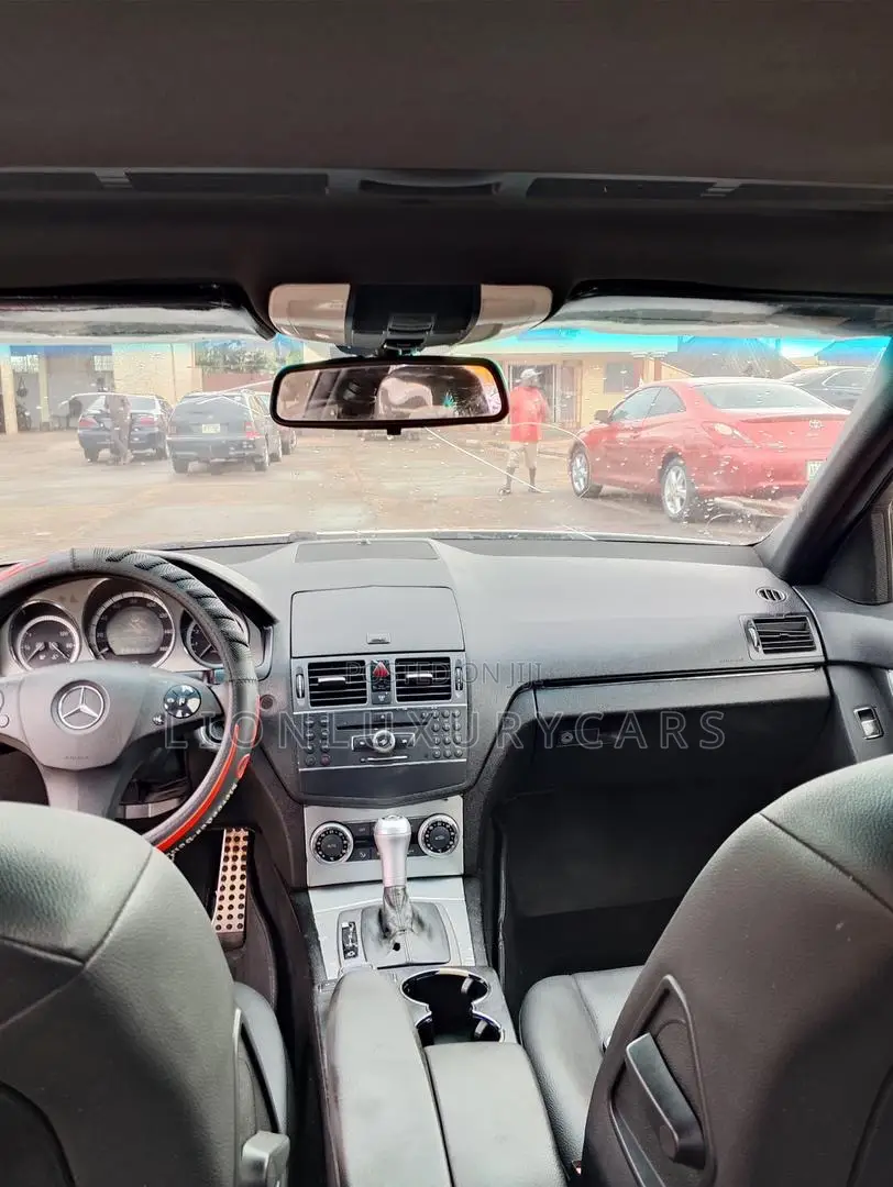 Mercedes-Benz C300 2008 White