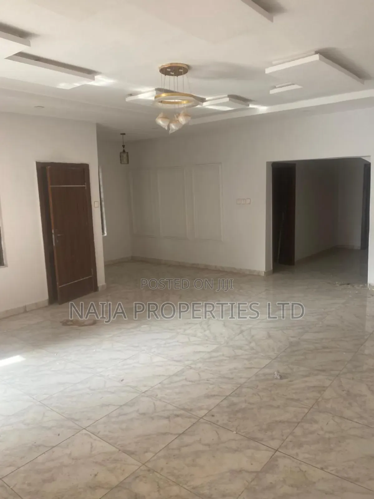 4bdrm Duplex in Ologolo, Lekki for sale