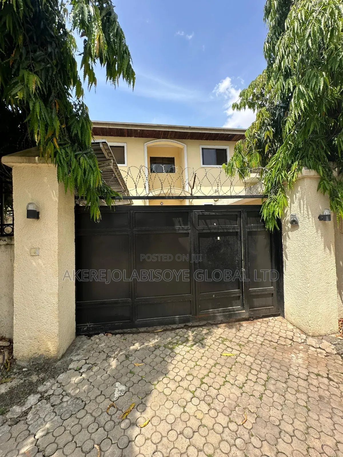 4bdrm Duplex in Wuse 2 for rent