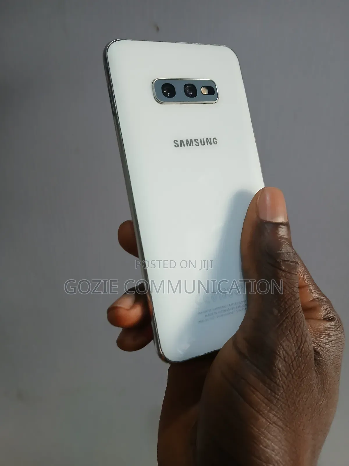 Samsung Galaxy S10e 128 GB Black