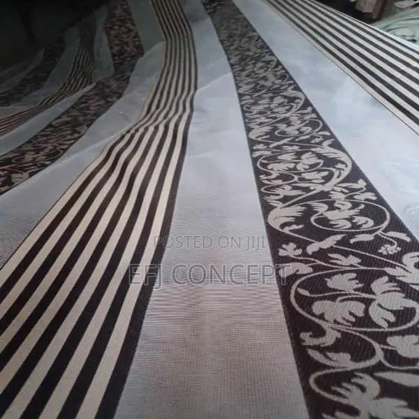 Black and White Flower Design for Day and Night Window Blind
