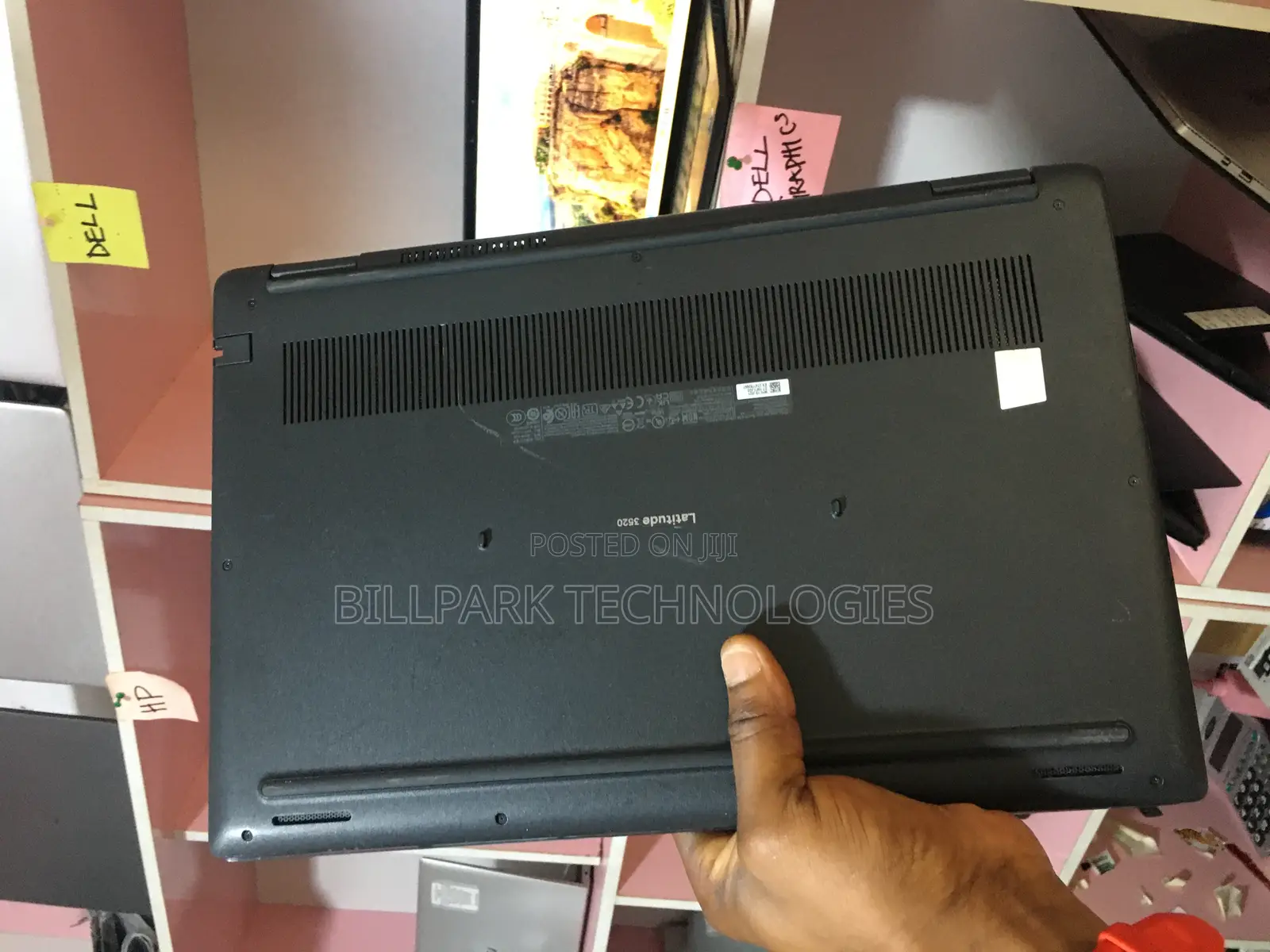 Laptop Dell Latitude 3520 8GB Intel Core I5 SSD 256GB