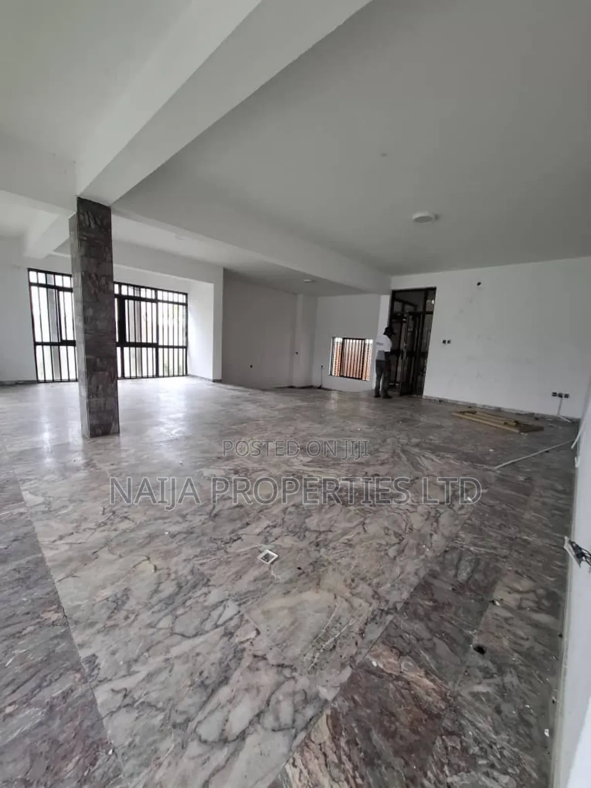 12 Bedroom Duplex With 6 Bedroom Duplex Off Akin Ogunlewe,Victoria Isl