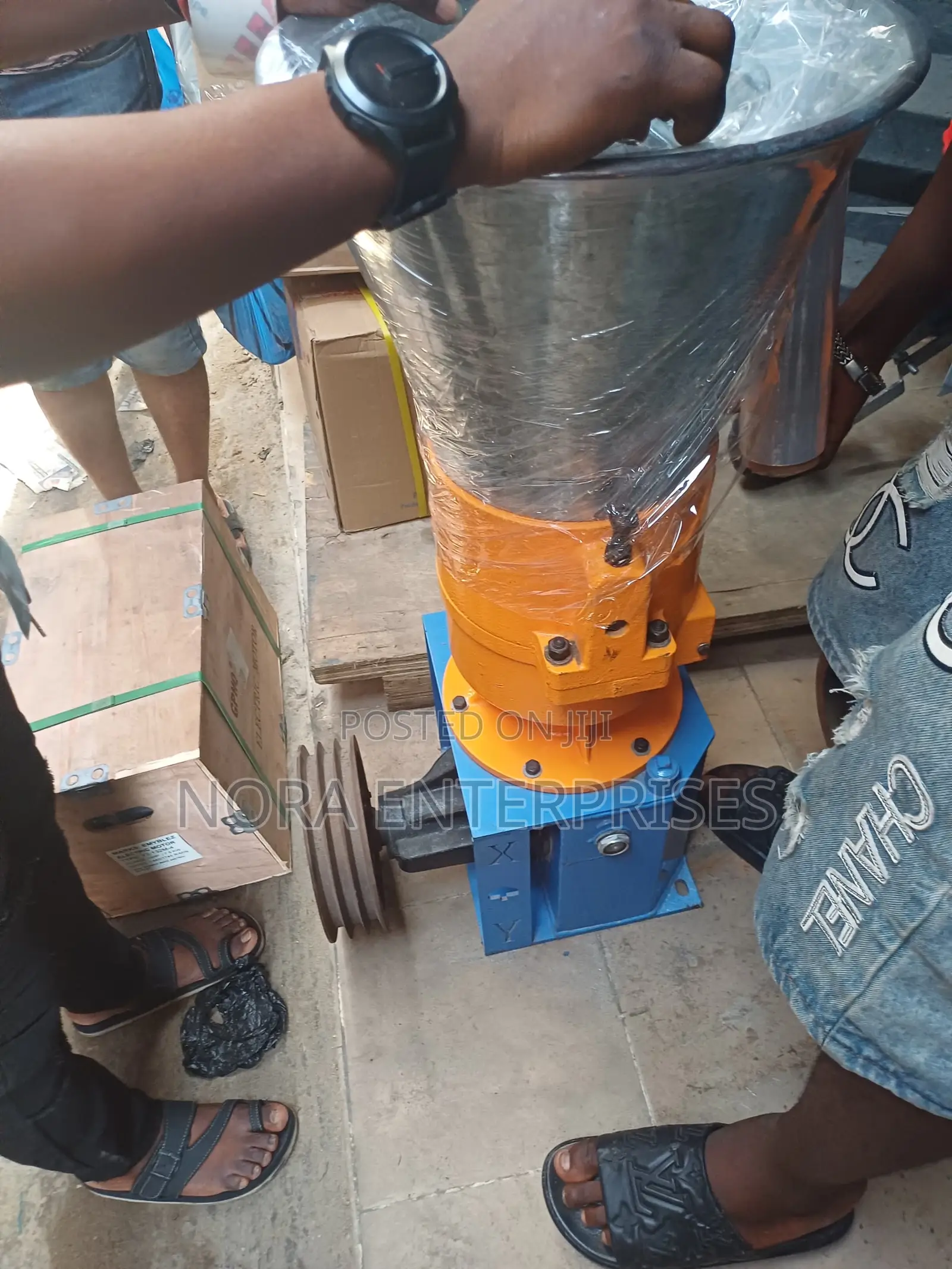 Feed Pellet Machine 200kg. Only the Head
