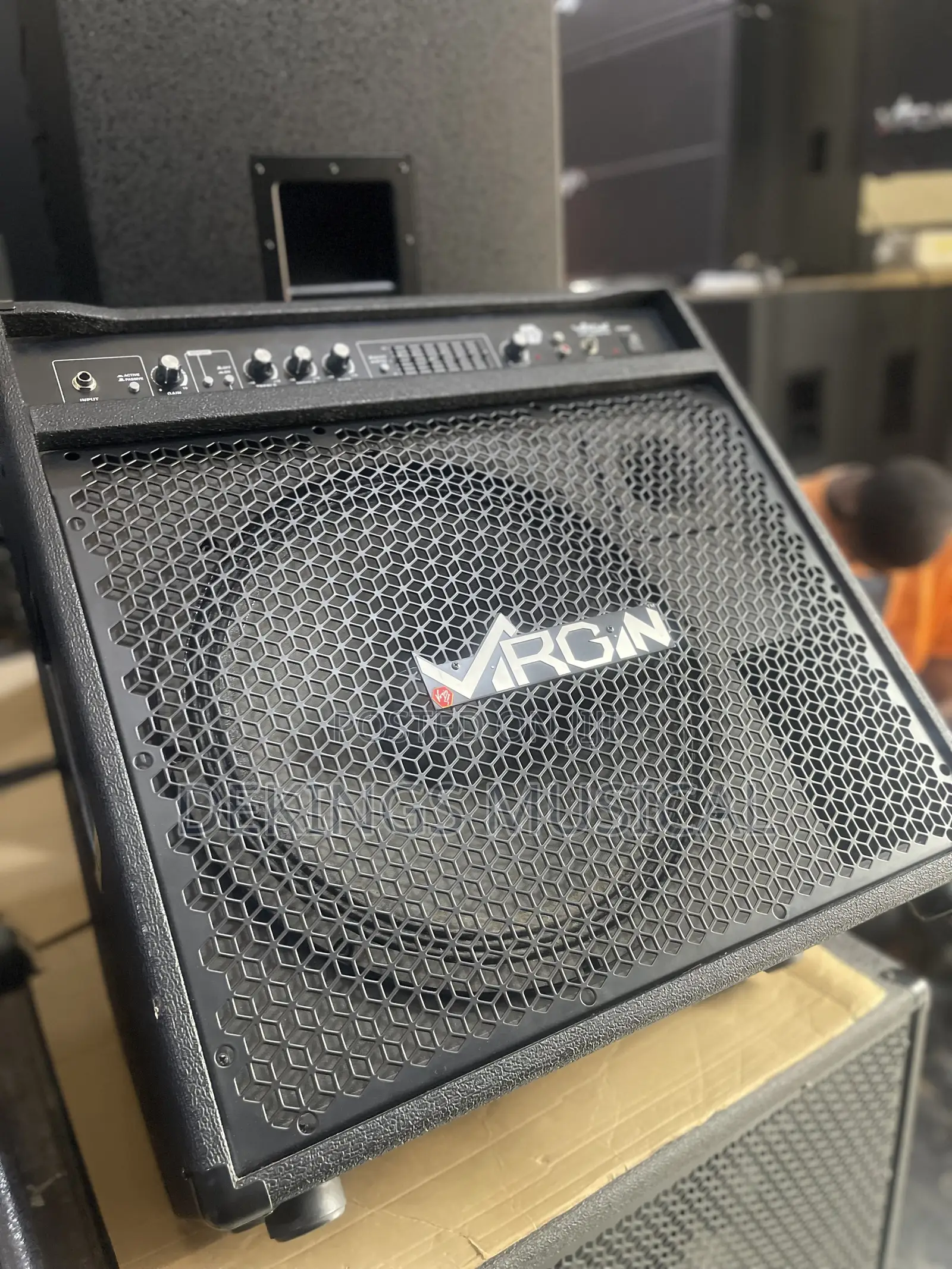 Virgin Cobra CPX 500 Bass Guitar Combo Amplifier
