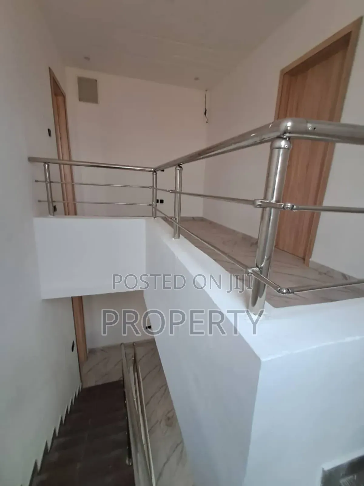 4bdrm Duplex in Magodo Phase 2 for sale