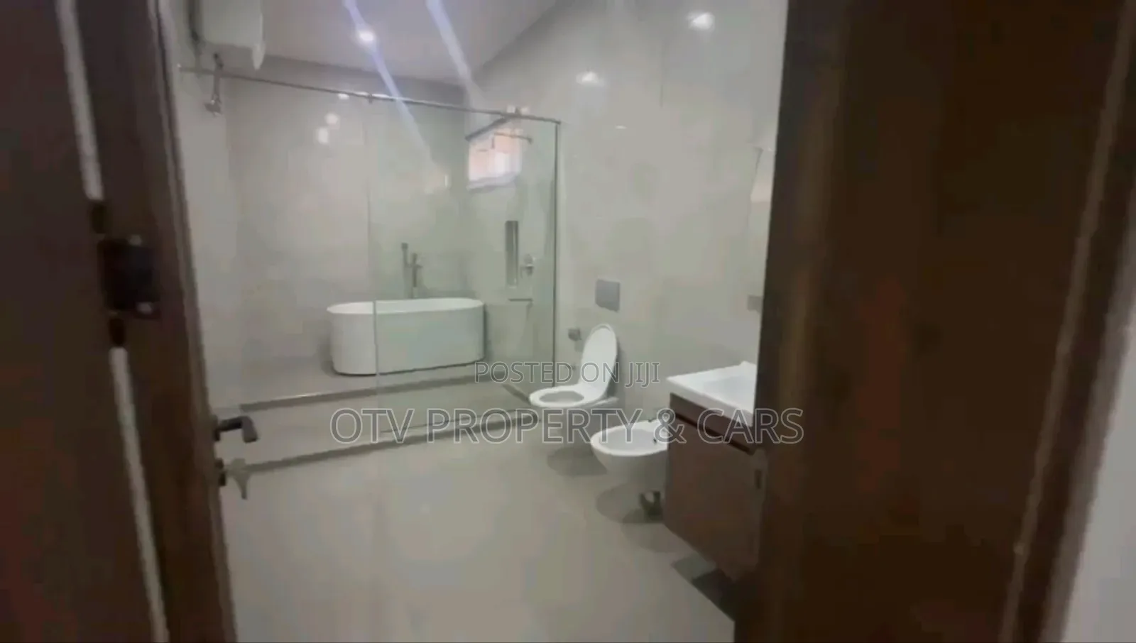 Furnished 3bdrm Apartment in Katampe Extension for rent