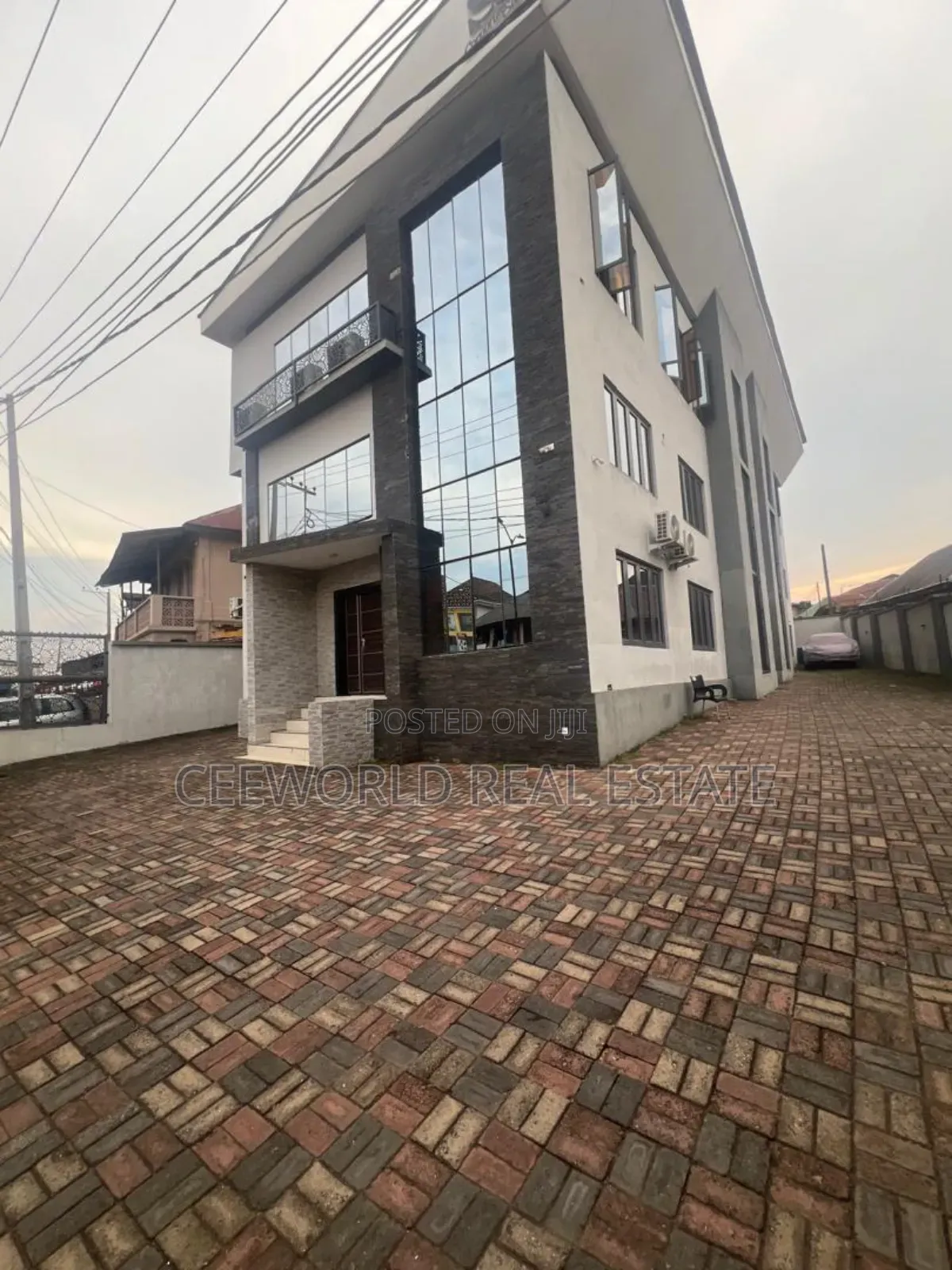 Office Space of 7 Offices With
 2 Receptions and 4toilets