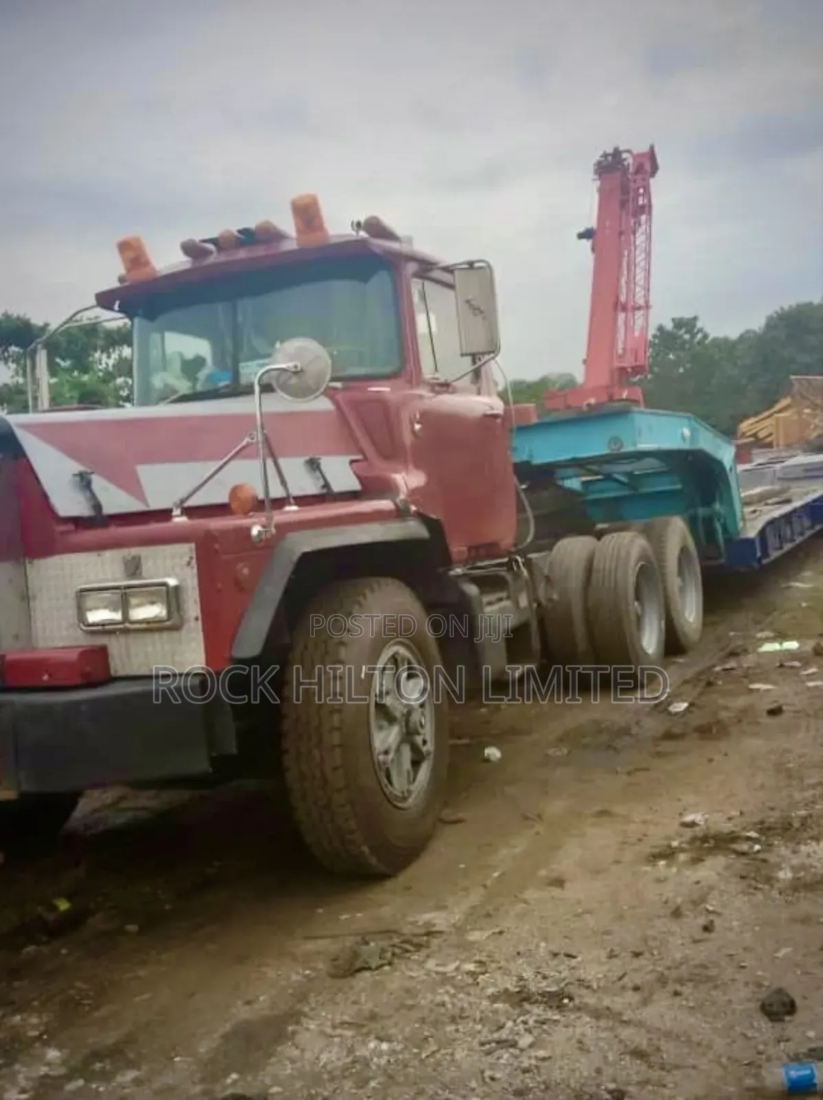 Lowbed, Flatbody Trucks for Hire