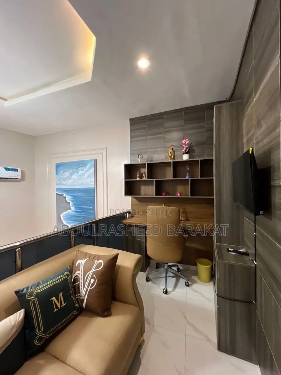 Luxury 4 Bedroom Duplex Apartment With Balcony