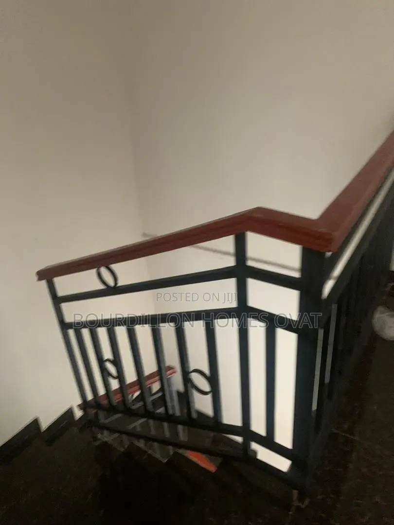 3bdrm Duplex in Lekki County Road for rent