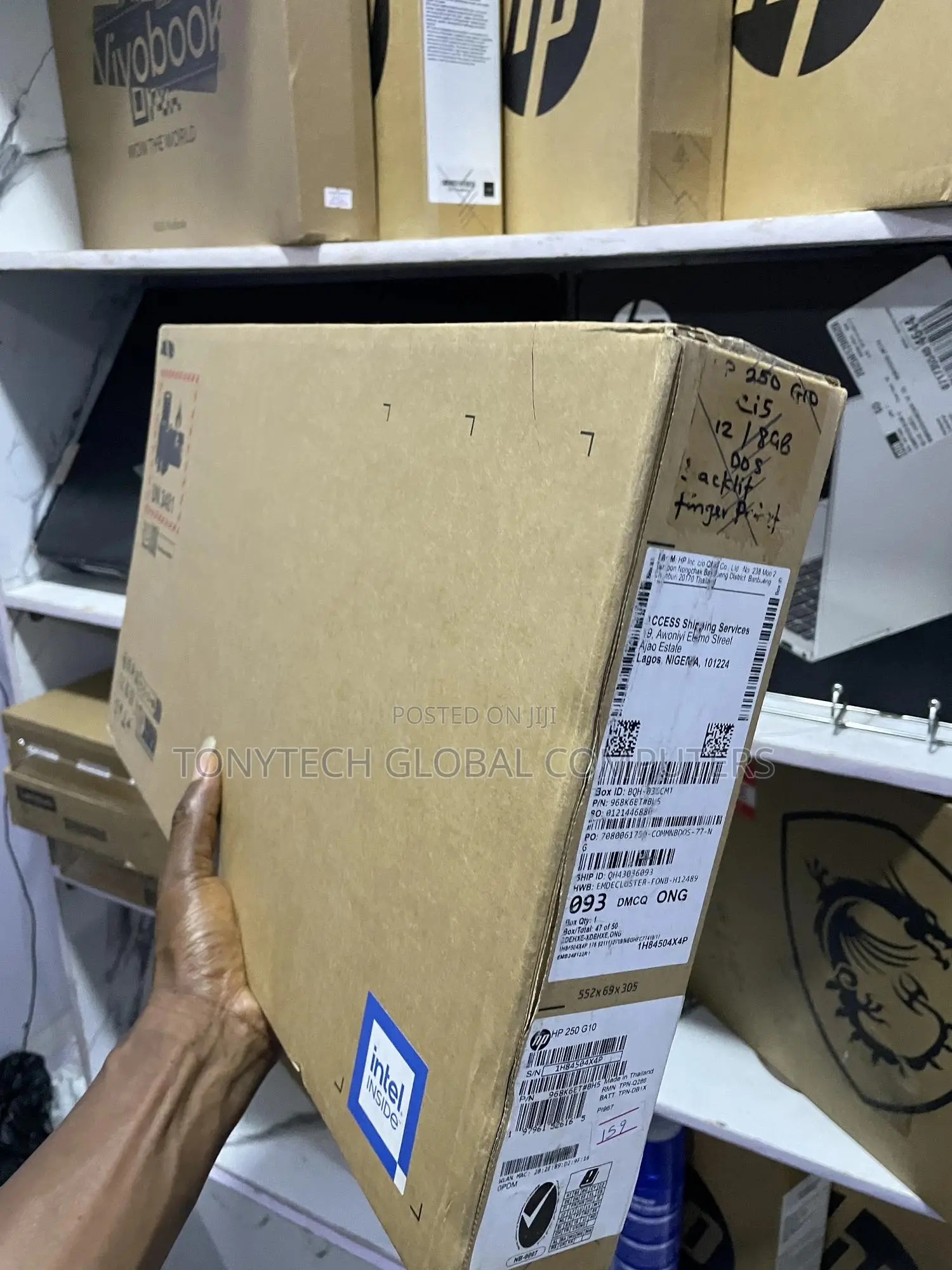 New Laptop HP 250 G10 8GB Intel Core i5 SSD 512GB