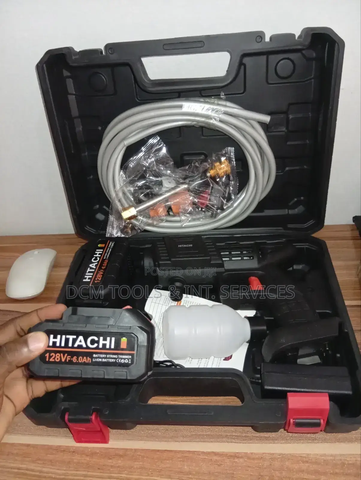 Hitachi Cordless Pressure Washer