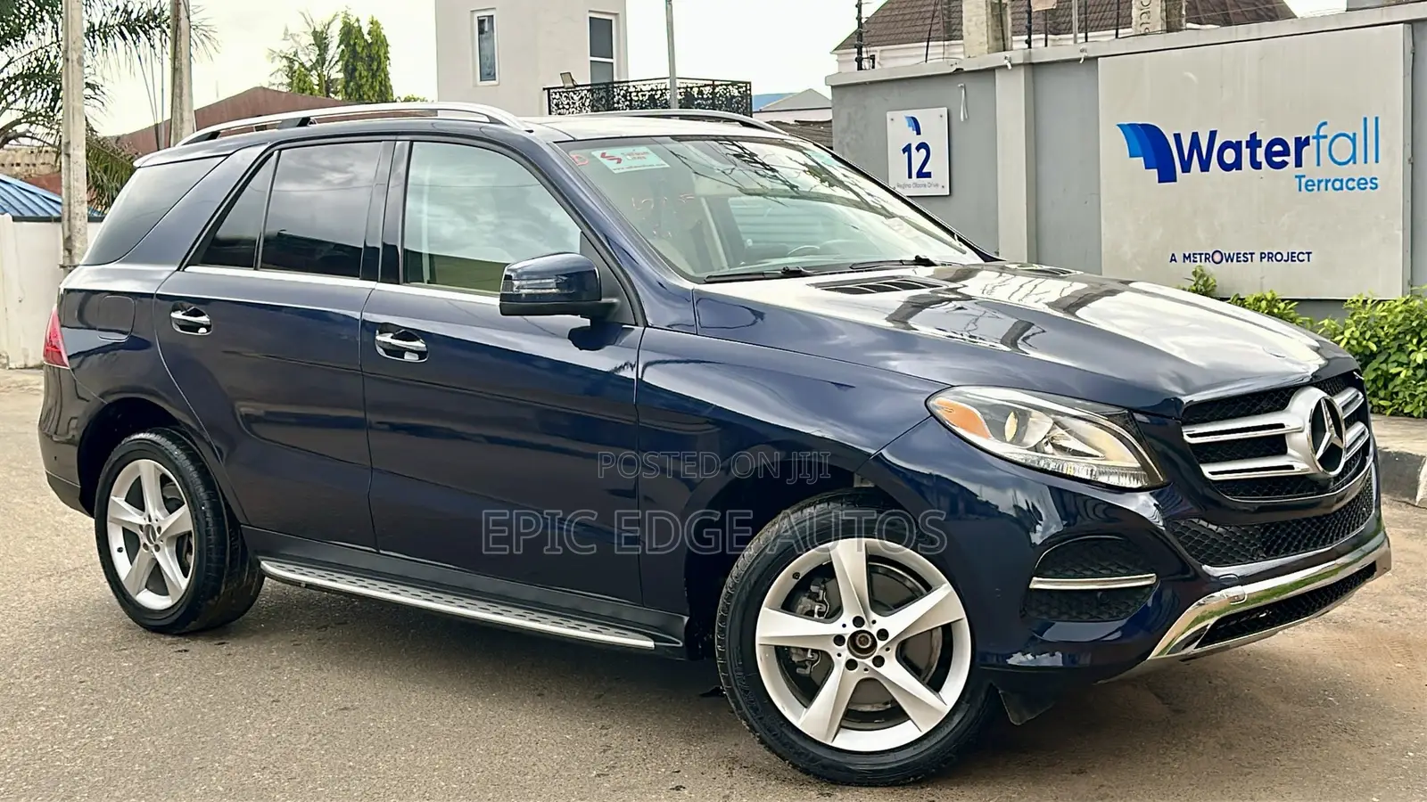 Mercedes-Benz GLE-Class GLE 350d 4MATIC 2017 Blue