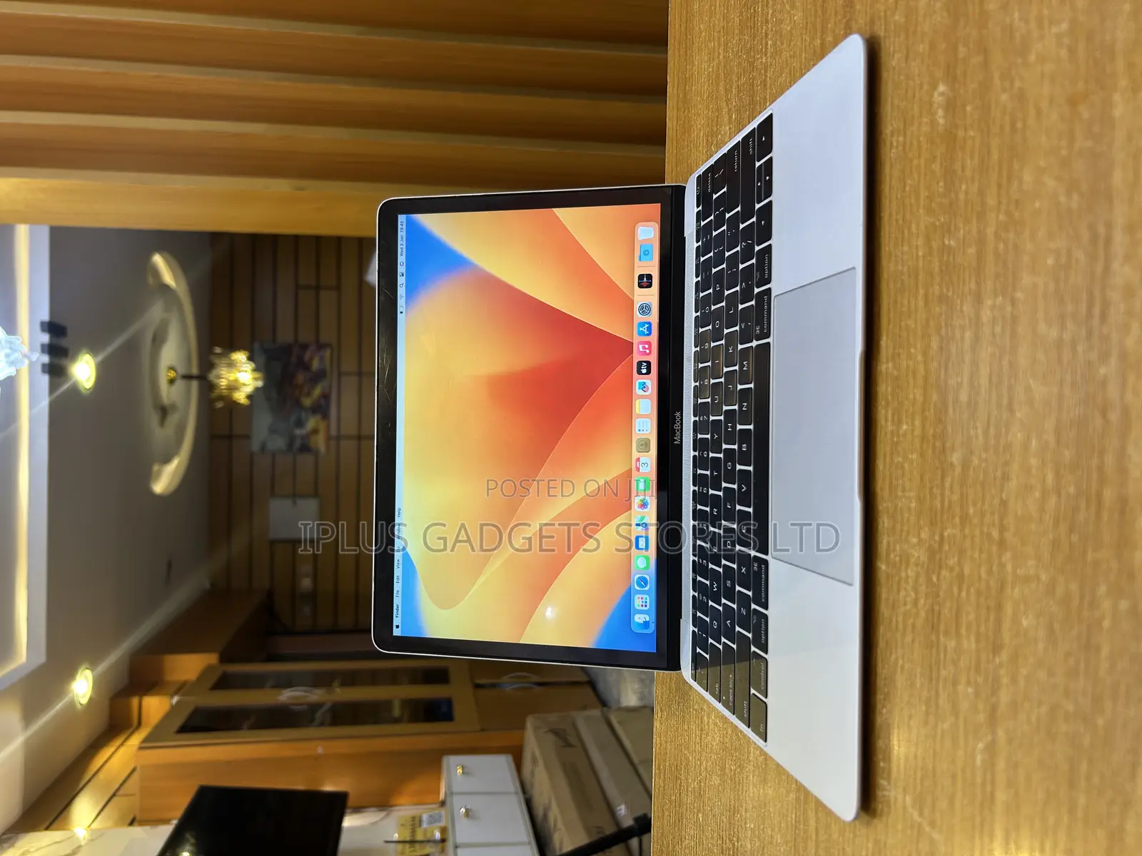 Laptop Apple MacBook 2017 8GB Intel Core M3 SSD 256GB