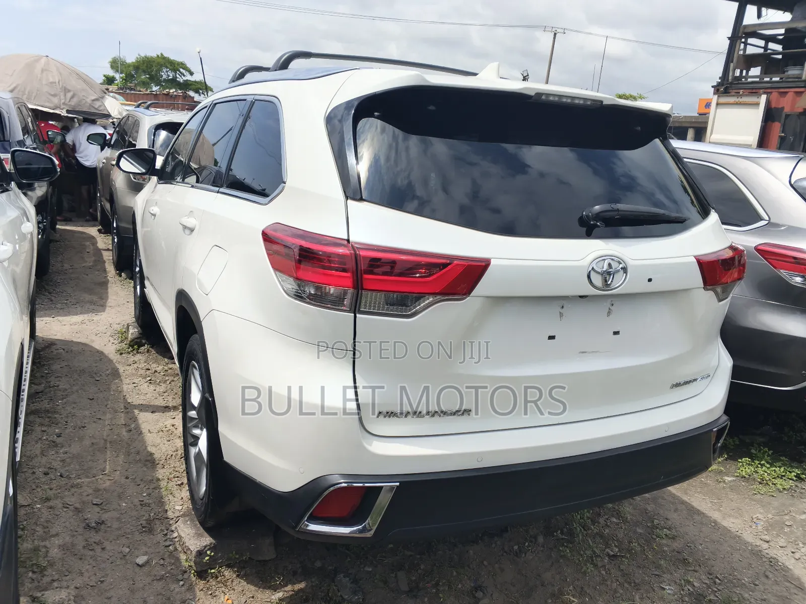 Toyota Highlander Limited 4x2 V6 (3.5L 6cyl 8A) 2017 White